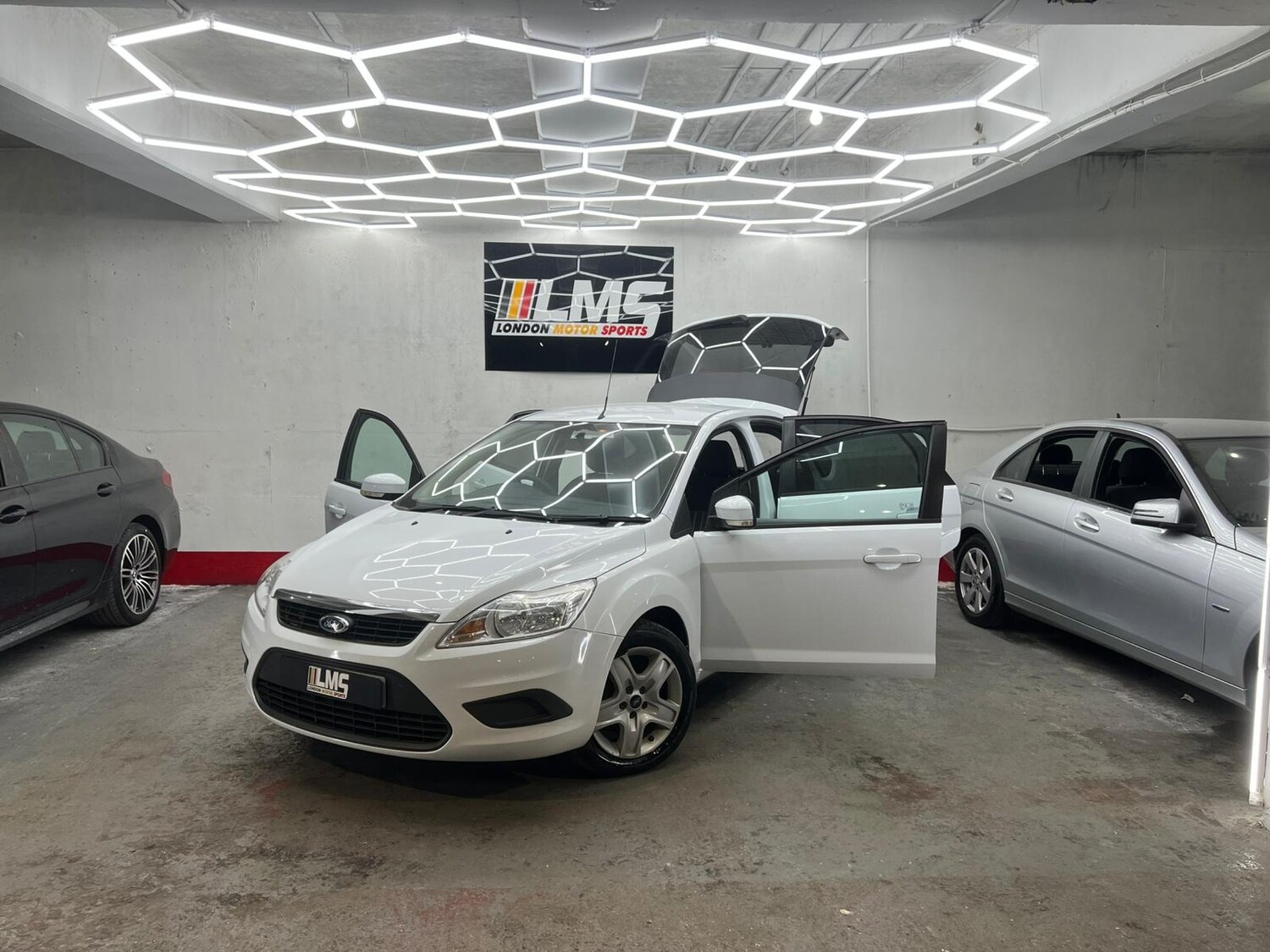 Used Ford Focus 2010 for sale - 78122209: Photo 14