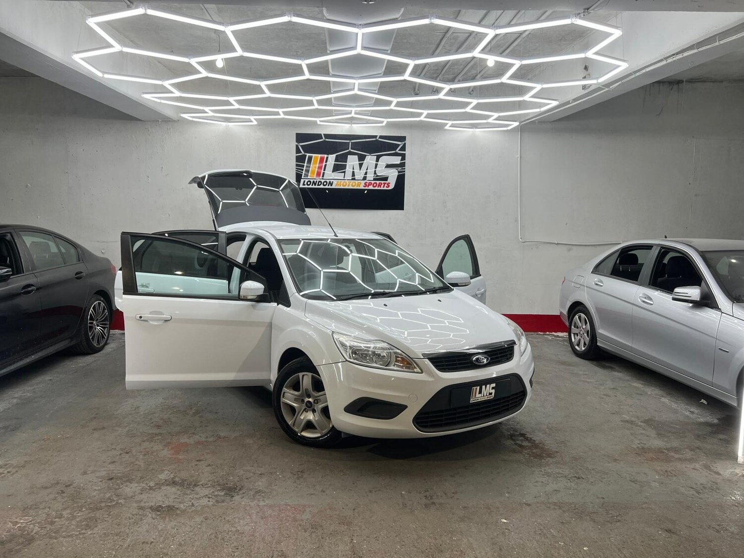 Used Ford Focus 2010 for sale - 78122209: Photo 36