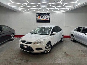 Used Ford Focus 2010 for sale - 78122209: Photo