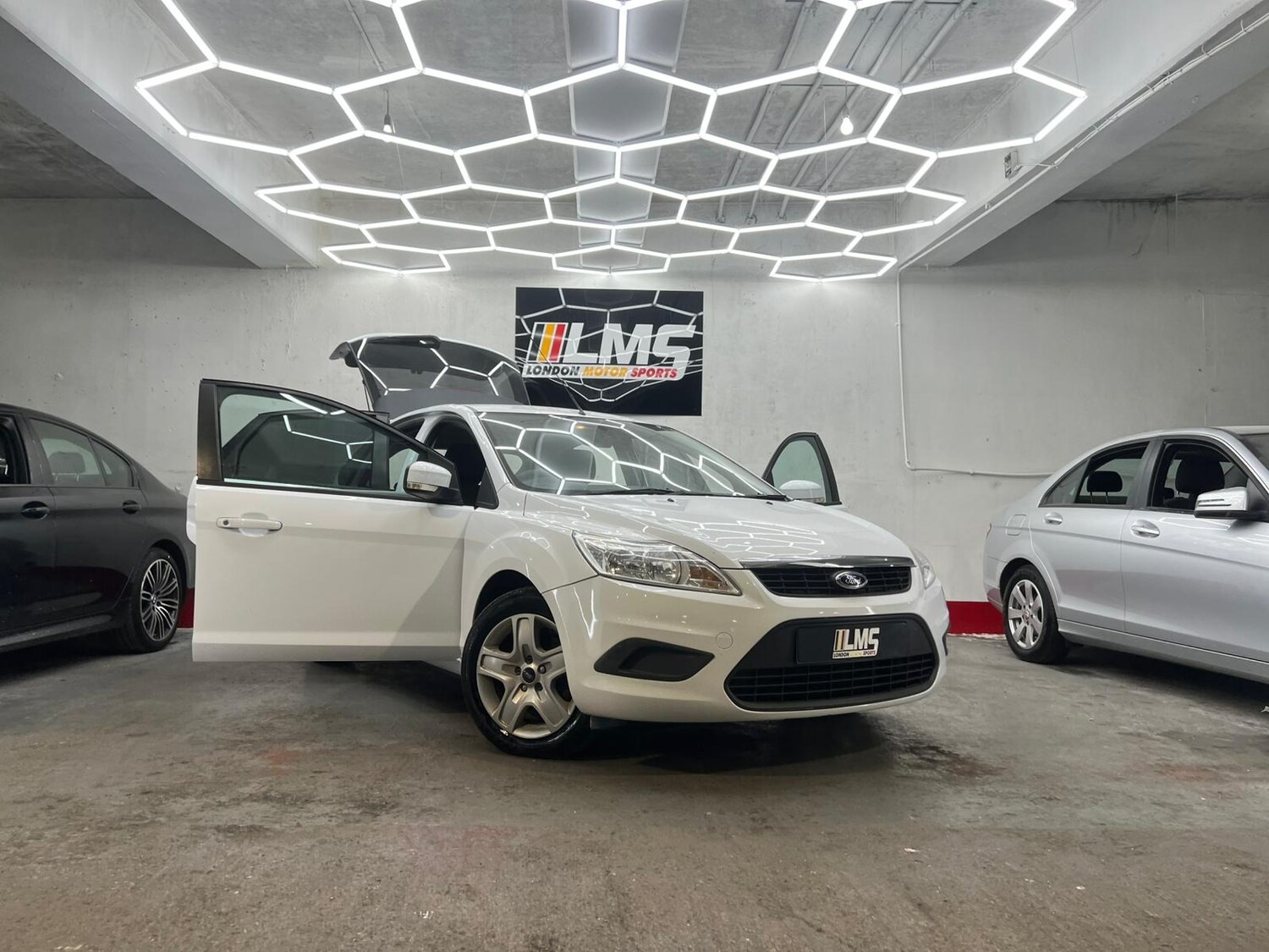 Used Ford Focus 2010 for sale - 78122209: Photo 42