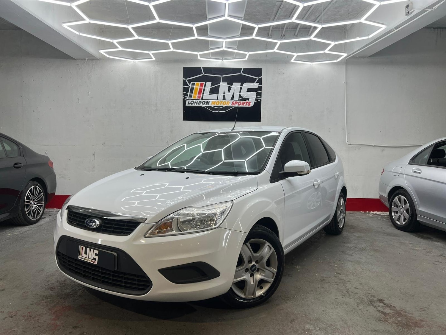 Used Ford Focus 2010 for sale - 78122209: Photo 5