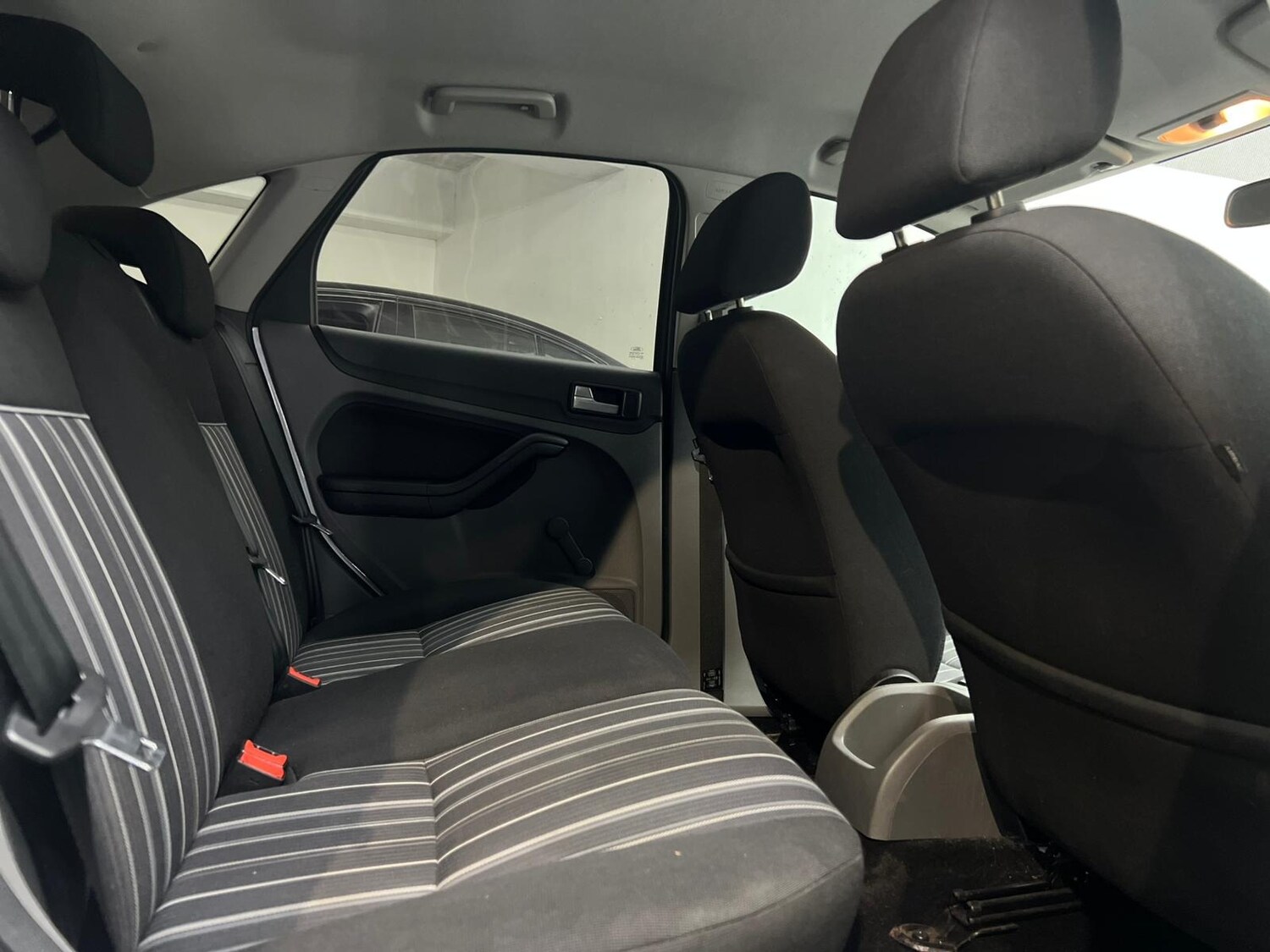 Used Ford Focus 2010 for sale - 78122209: Photo 58