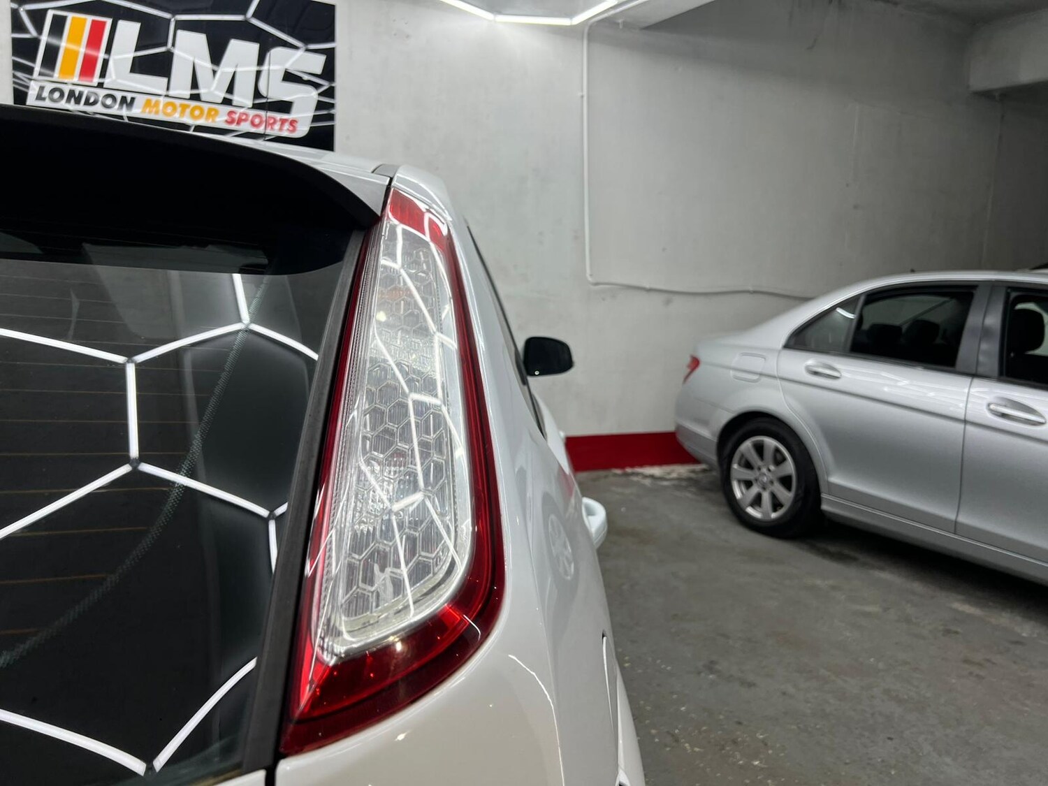 Used Ford Focus 2010 for sale - 78122209: Photo 84