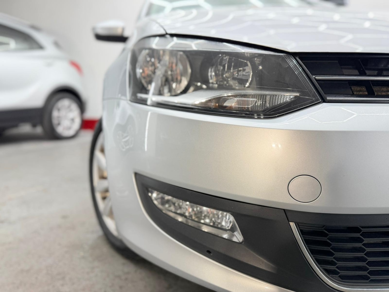 Used Volkswagen Polo 2010 for sale - 76565703: Photo 26