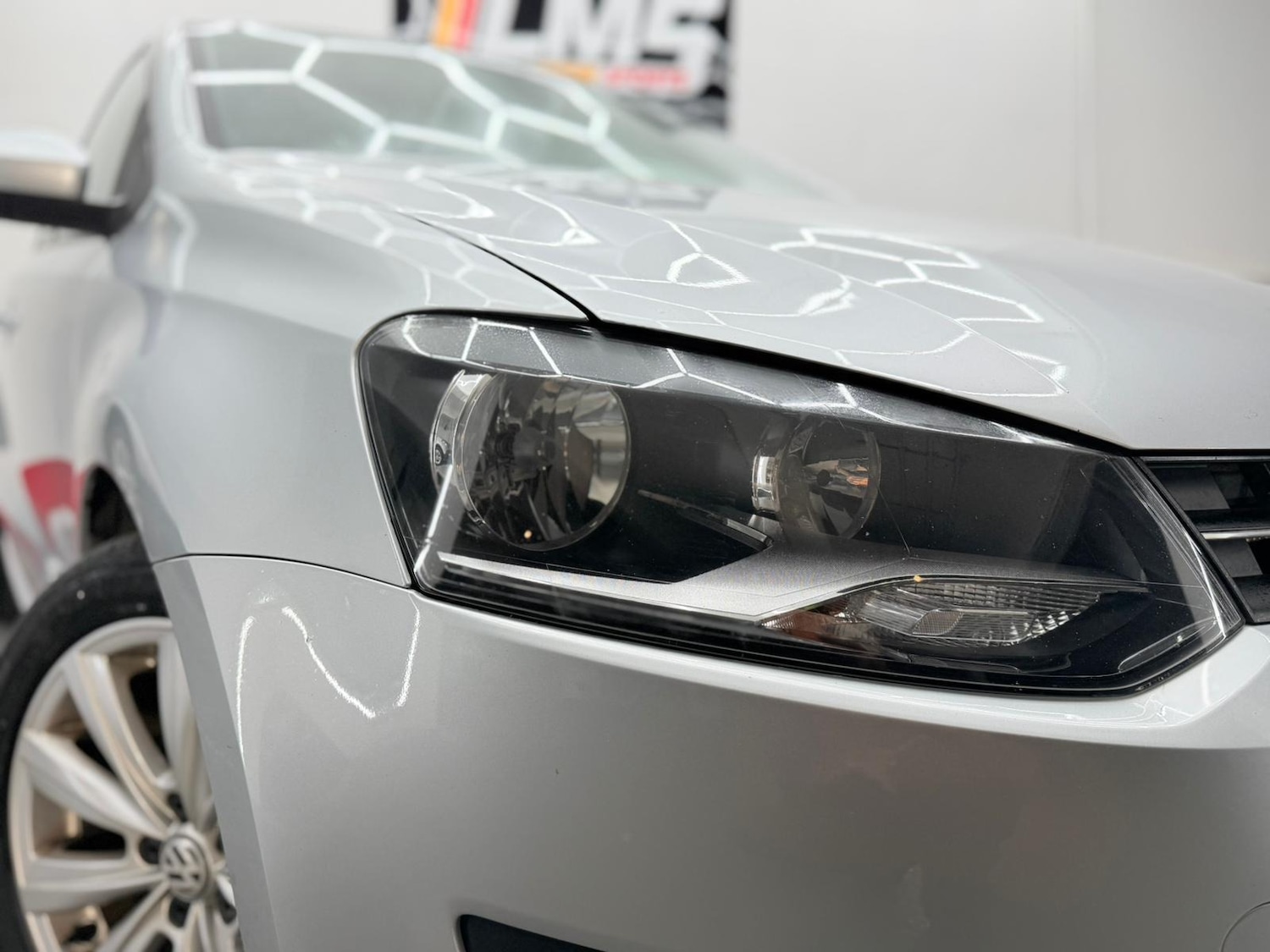 Used Volkswagen Polo 2010 for sale - 76565703: Photo 27