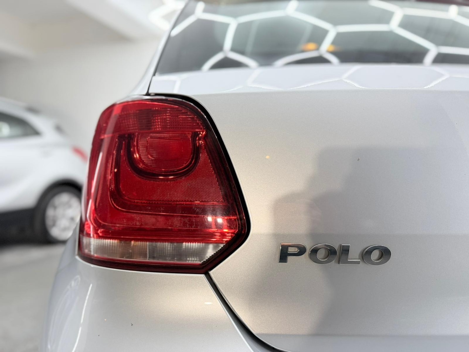 Used Volkswagen Polo 2010 for sale - 76565703: Photo 64