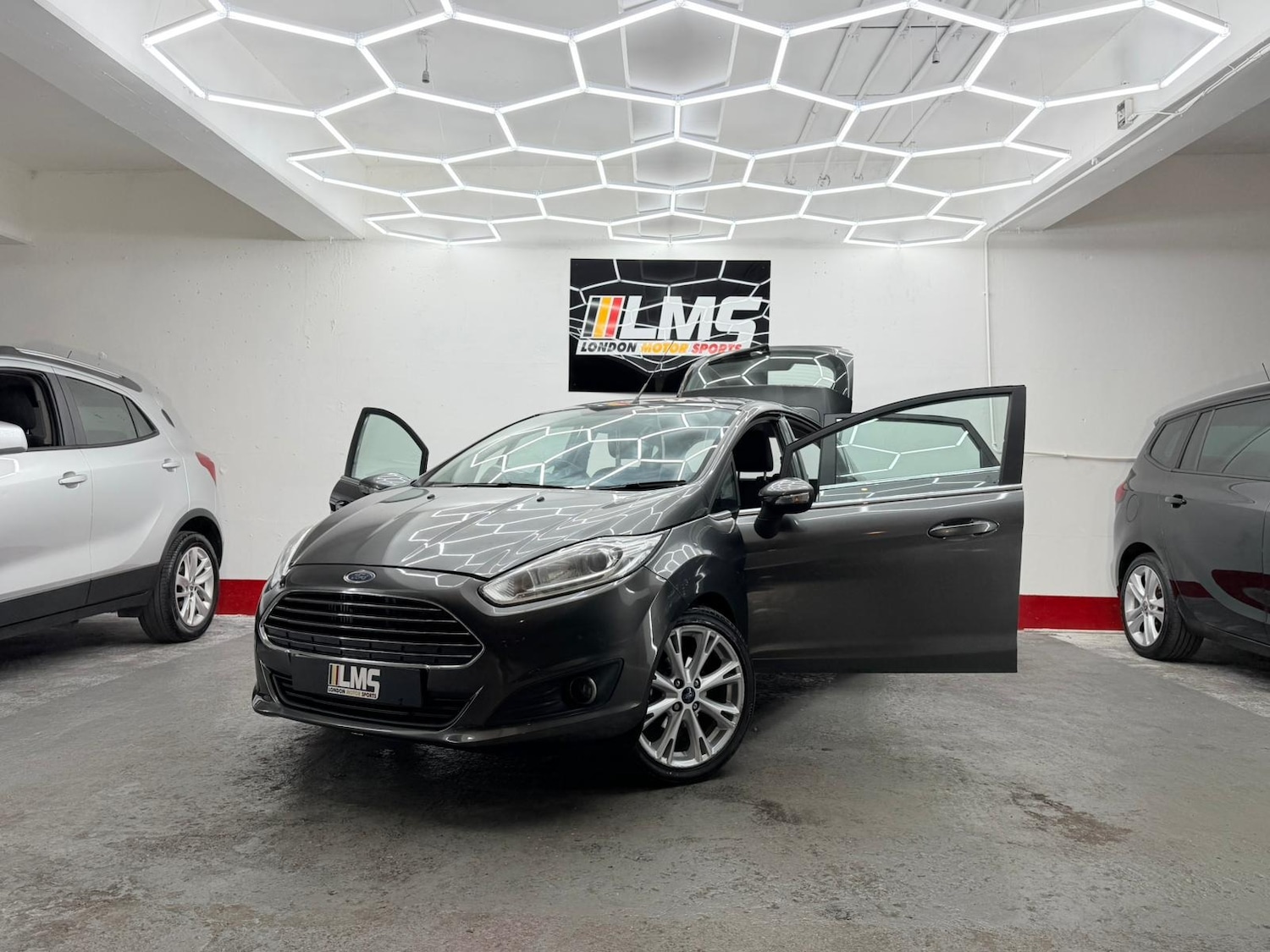 Used Ford Fiesta 2015 for sale - 76946818: Photo 18