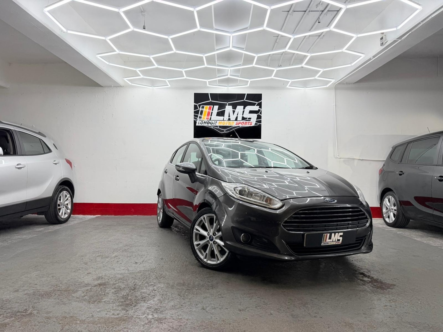 Used Ford Fiesta 2015 for sale - 76946818: Photo 25