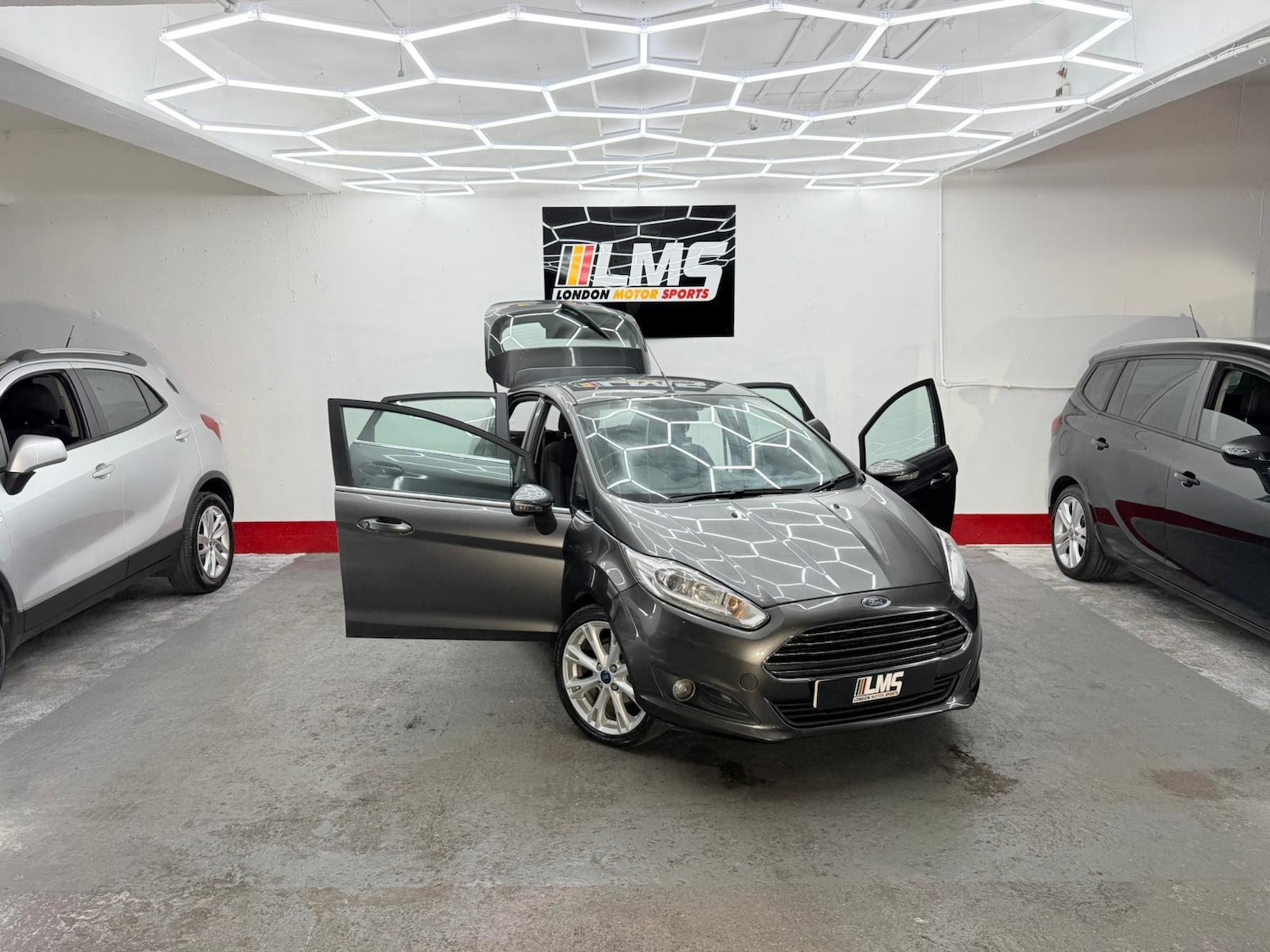 Used Ford Fiesta 2015 for sale - 76946818: Photo 31