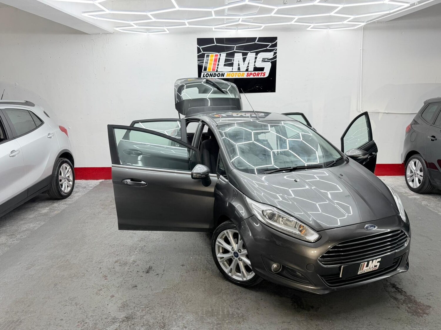 Used Ford Fiesta 2015 for sale - 76946818: Photo 33