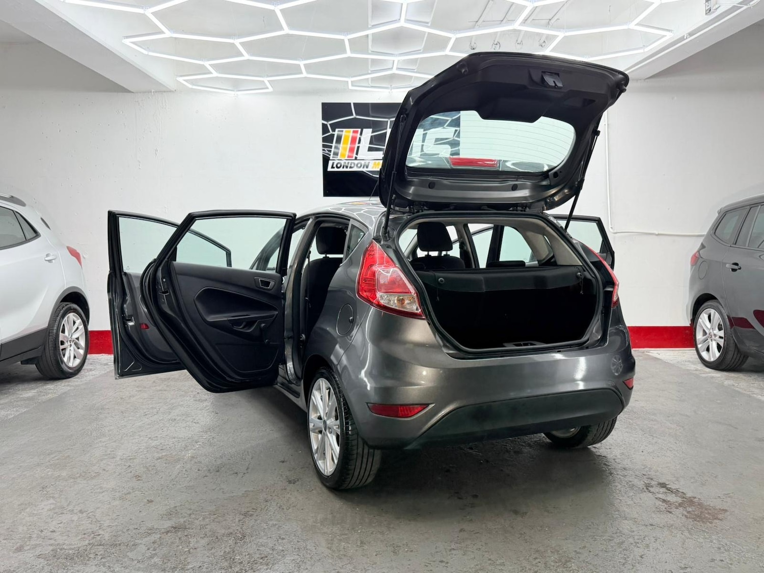 Used Ford Fiesta 2015 for sale - 76946818: Photo 70