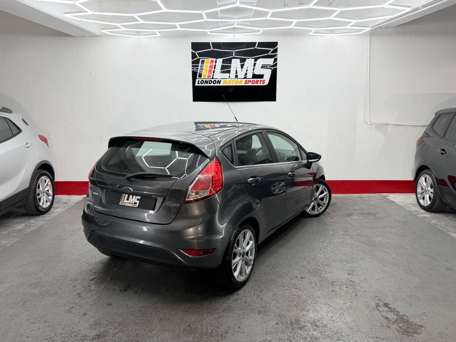 Used Ford Fiesta 2015 for sale - 76946818: Photo 76