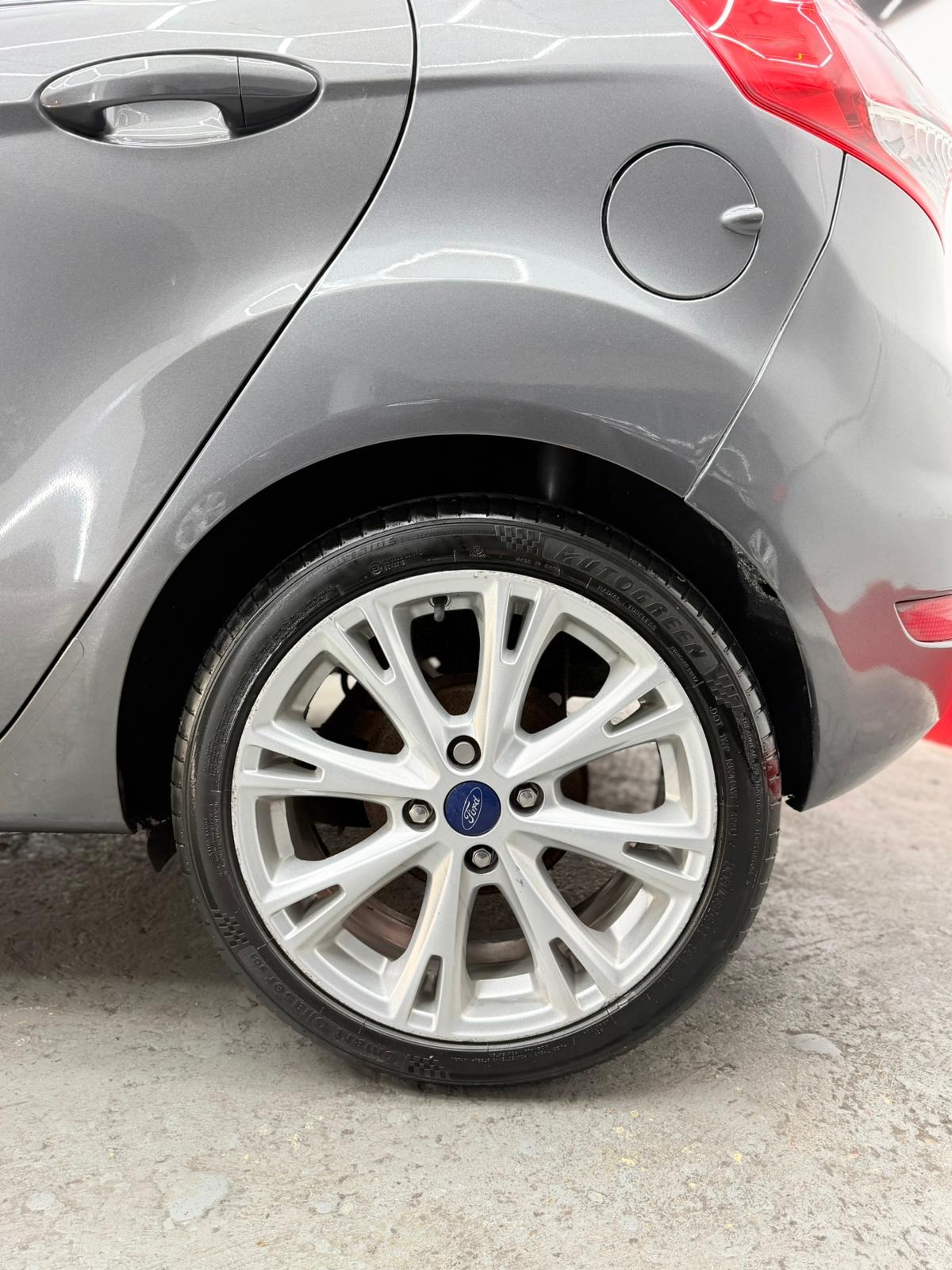 Used Ford Fiesta 2015 for sale - 76946818: Photo 90