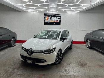 Used Renault Clio 2015 for sale - 78656912: Photo