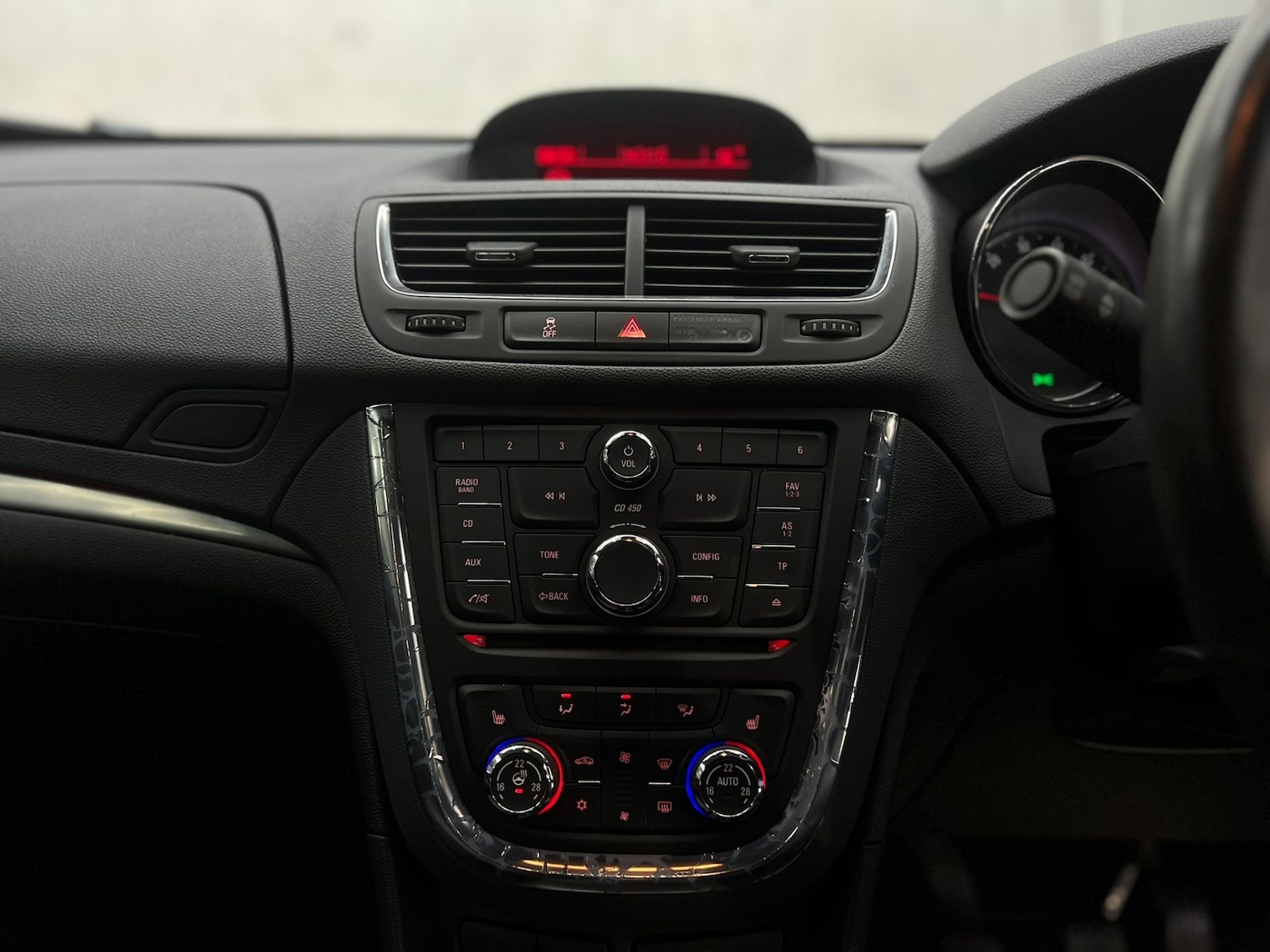 Used Vauxhall Mokka 2014 for sale - 77663777: Photo 47