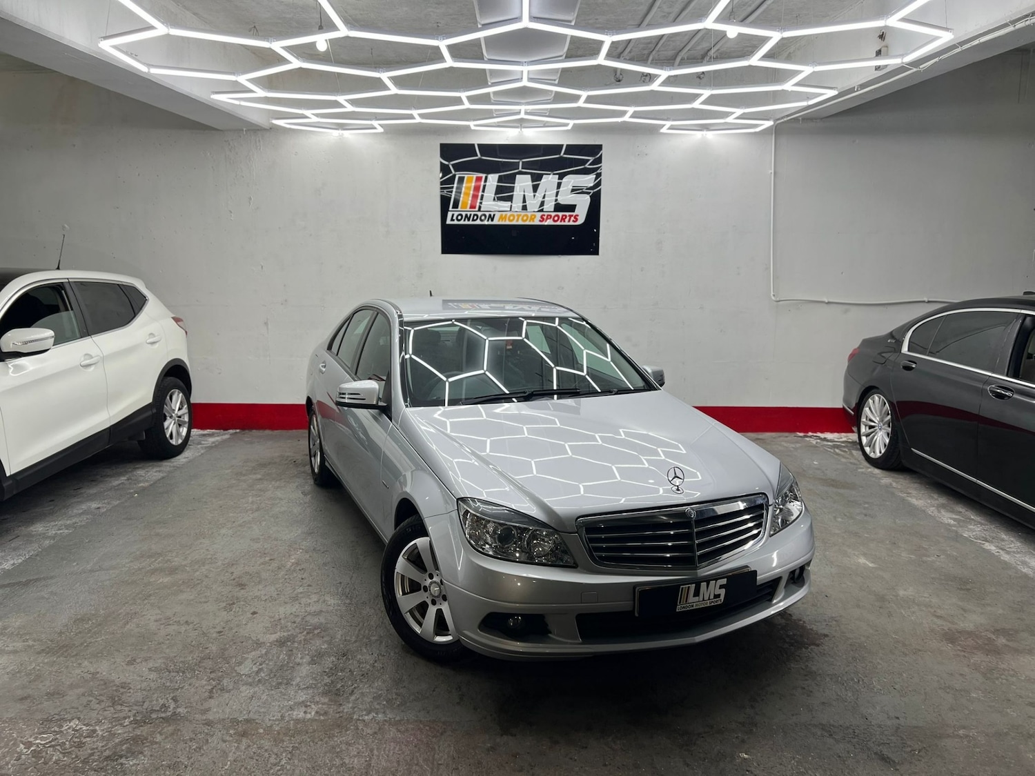 Used Mercedes-Benz C Class 2010 for sale - 77445995: Photo 23