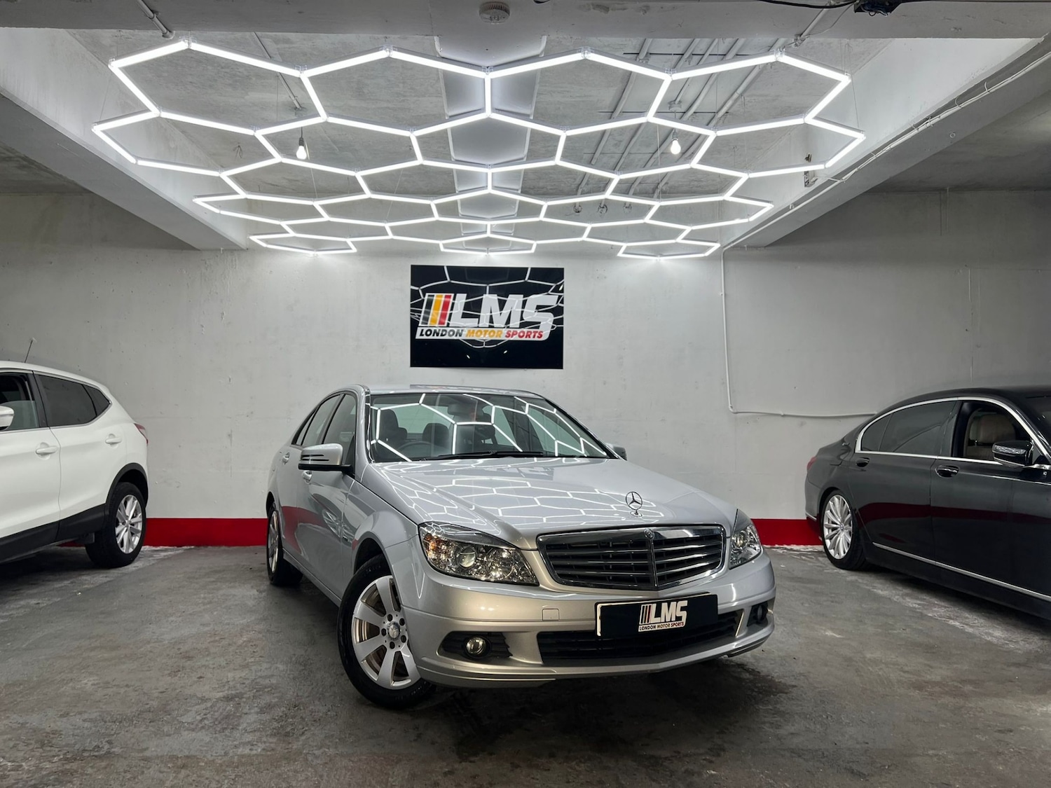 Used Mercedes-Benz C Class 2010 for sale - 77445995: Photo 28