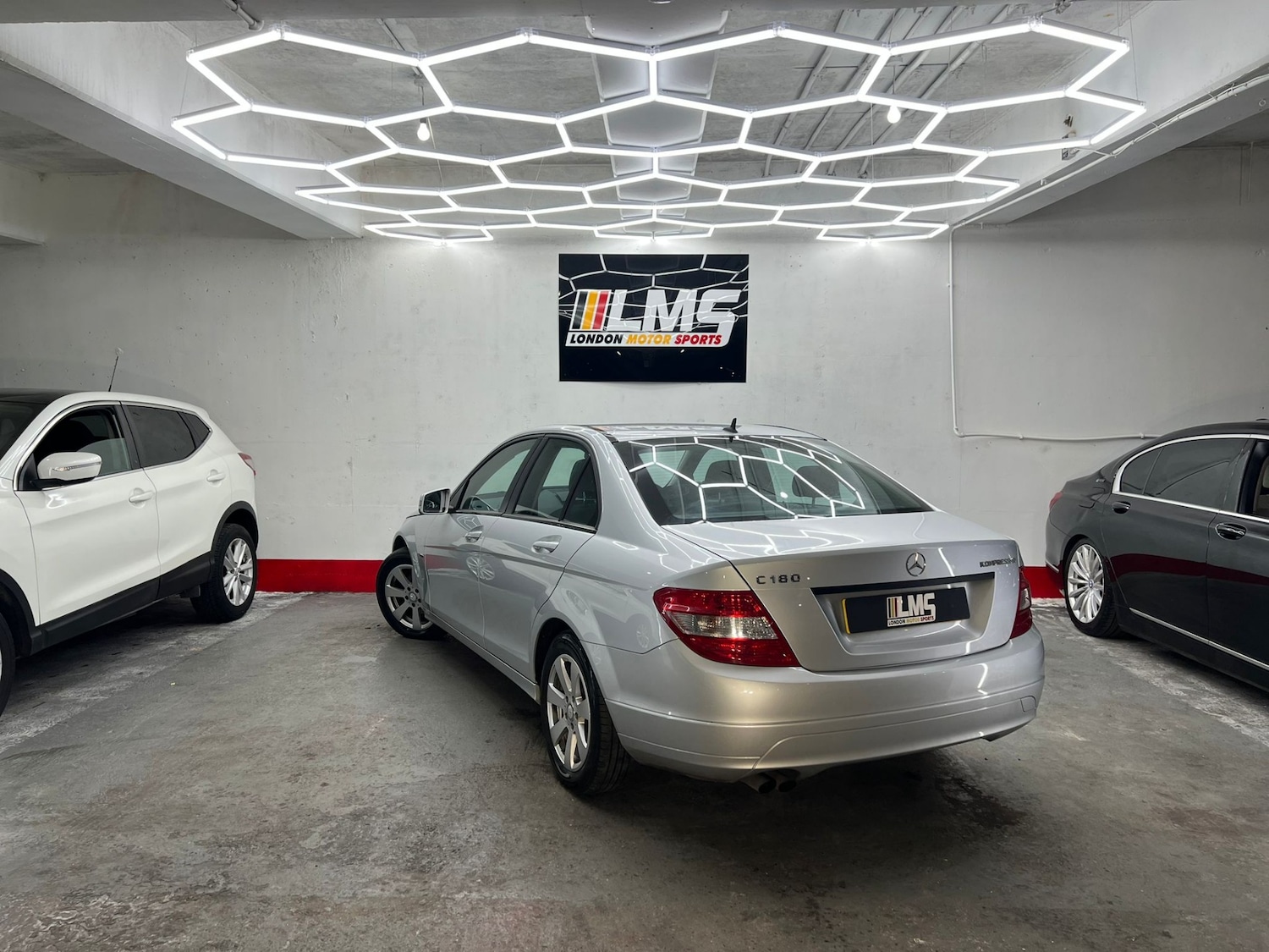 Used Mercedes-Benz C Class 2010 for sale - 77445995: Photo 68