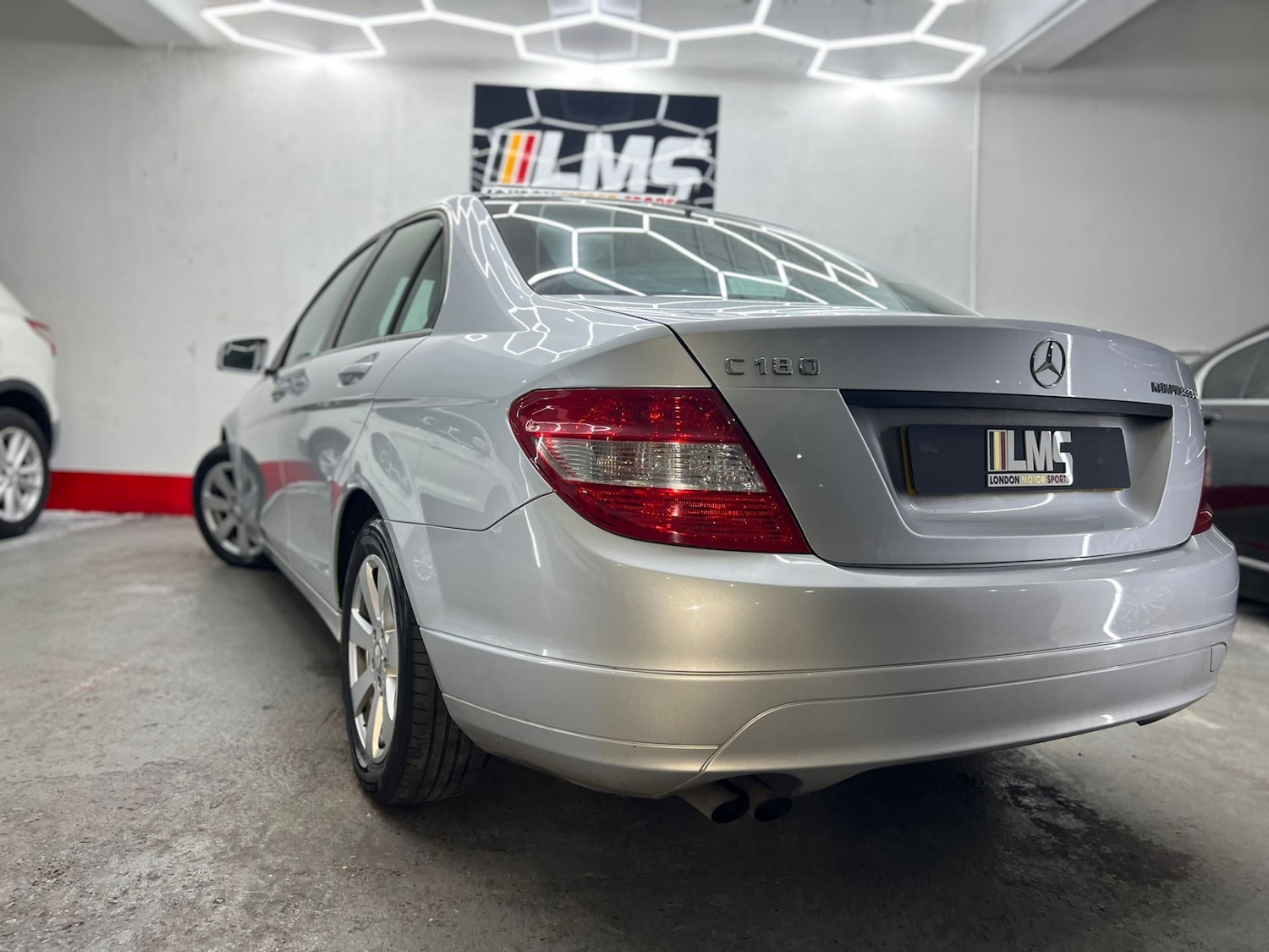 Used Mercedes-Benz C Class 2010 for sale - 77445995: Photo 77