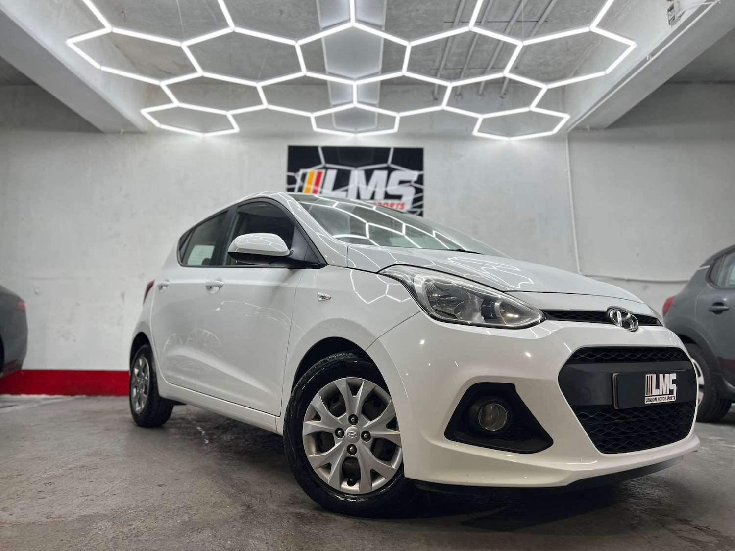 Used Hyundai i10 2016 for sale - 77946140: Photo 24