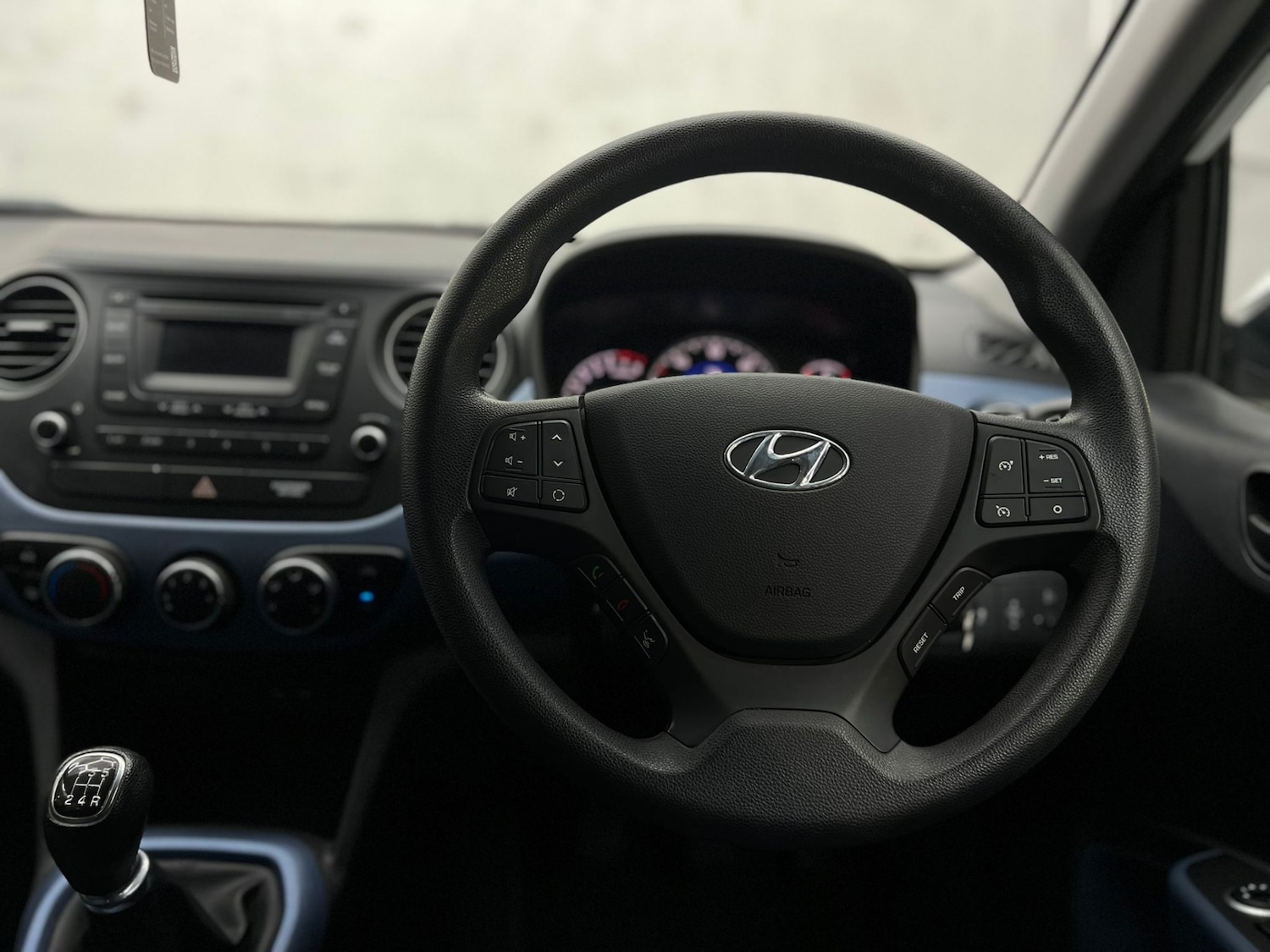 Used Hyundai i10 2016 for sale - 77946140: Photo 45