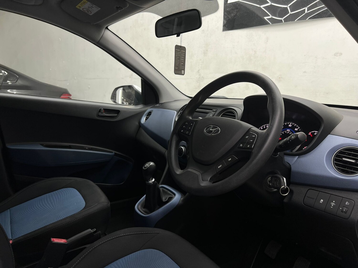 Used Hyundai i10 2016 for sale - 77946140: Photo 48