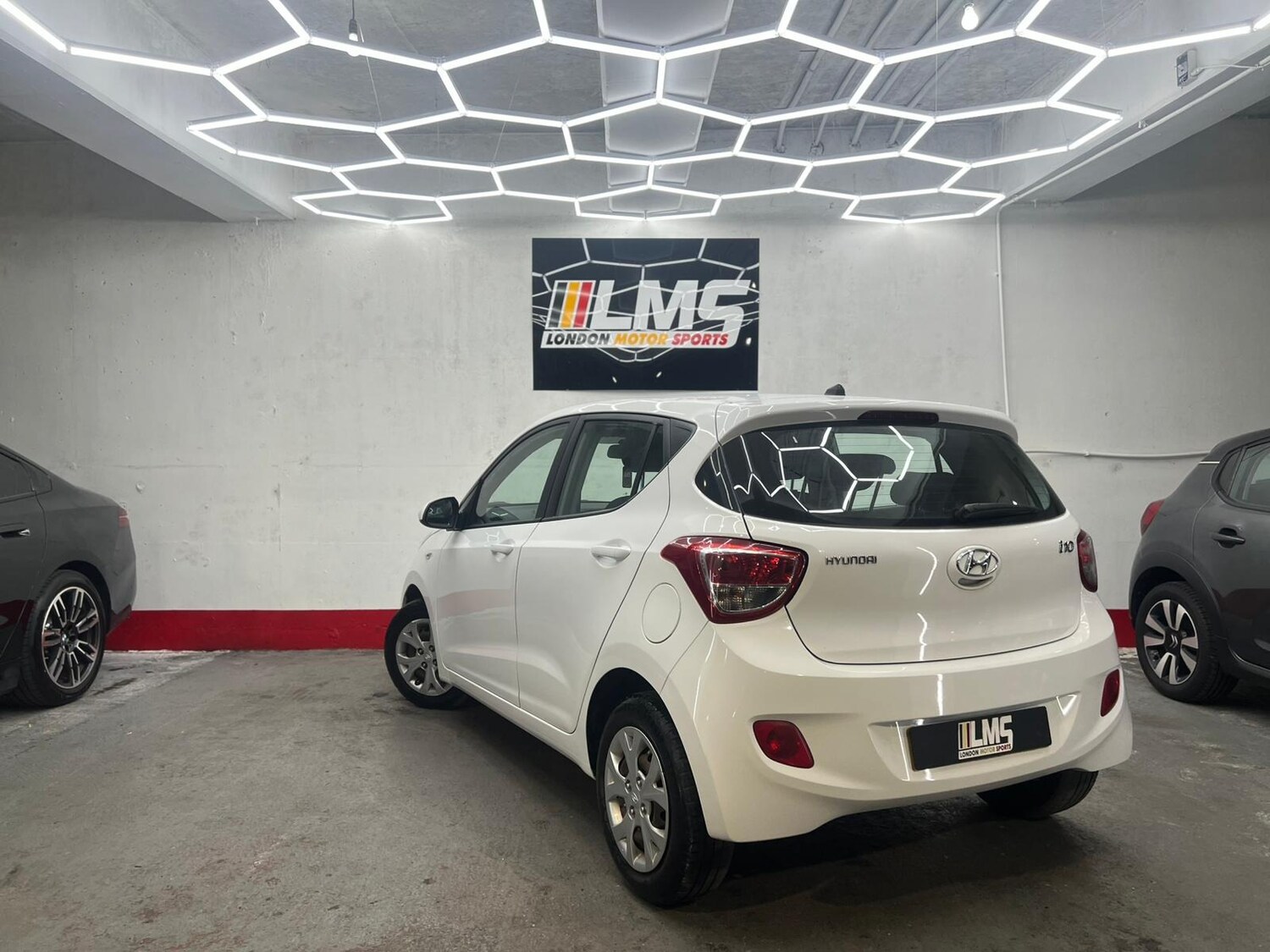 Used Hyundai i10 2016 for sale - 77946140: Photo 58
