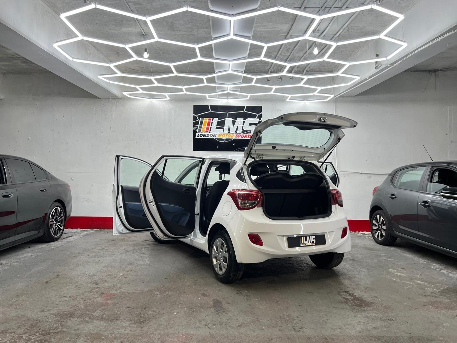 Used Hyundai i10 2016 for sale - 77946140: Photo 68