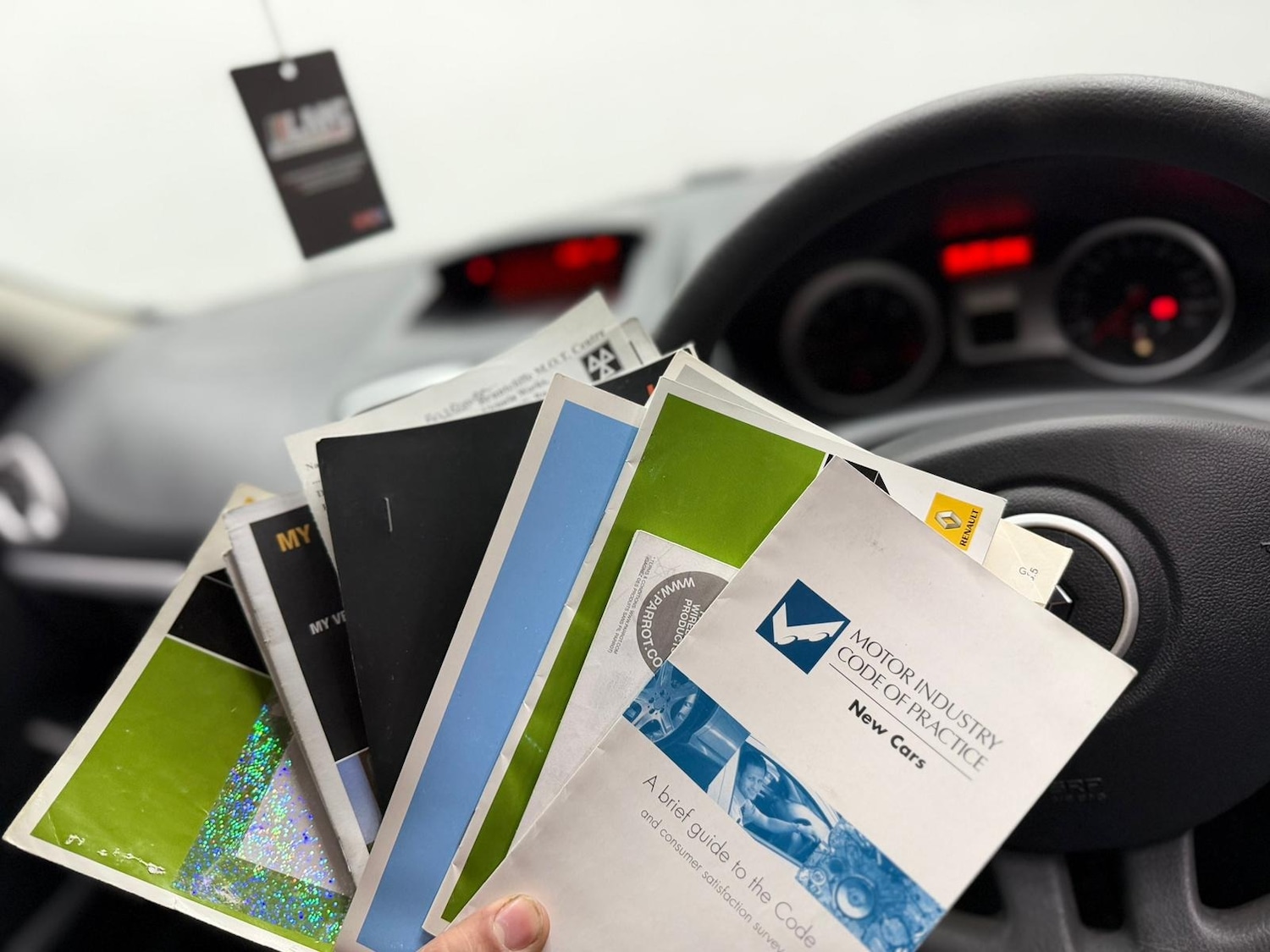 Used Renault Clio 2010 for sale - 77149697: Photo 46