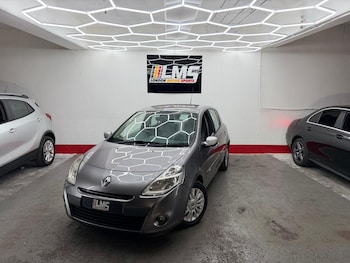 Used Renault Clio 2010 for sale - 77149697: Photo