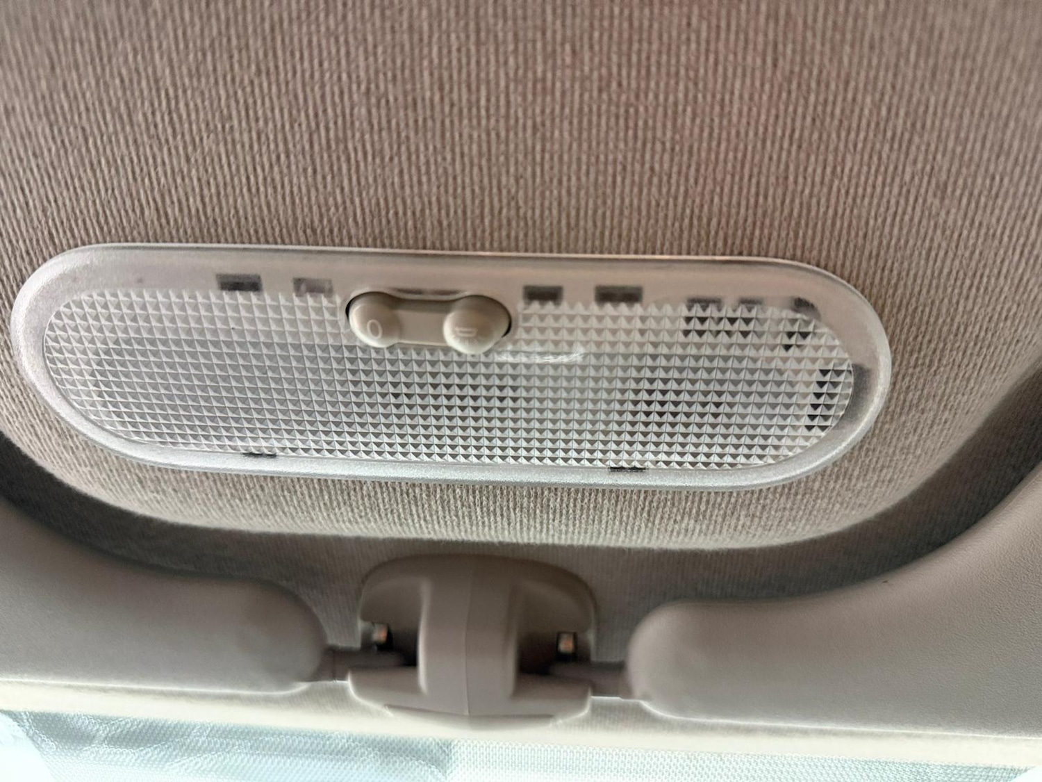 Used Renault Clio 2010 for sale - 77149697: Photo 50