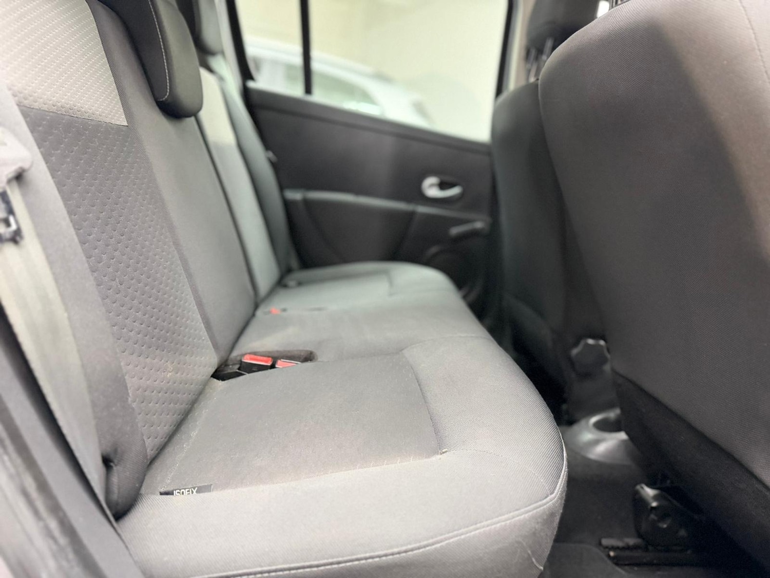 Used Renault Clio 2010 for sale - 77149697: Photo 64