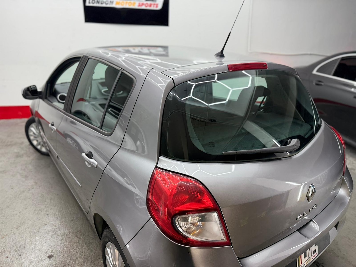 Used Renault Clio 2010 for sale - 77149697: Photo 69