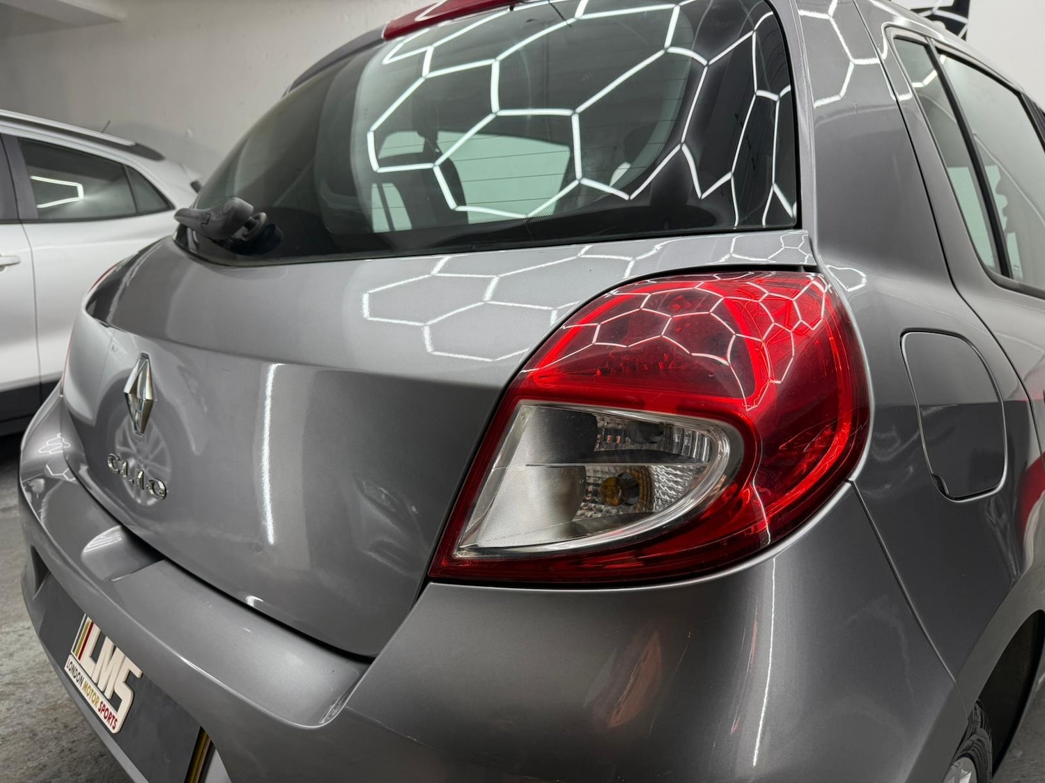 Used Renault Clio 2010 for sale - 77149697: Photo 84