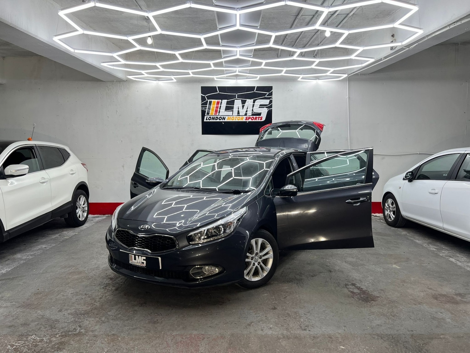 Used Kia Ceed 2014 for sale - 77461997: Photo 10