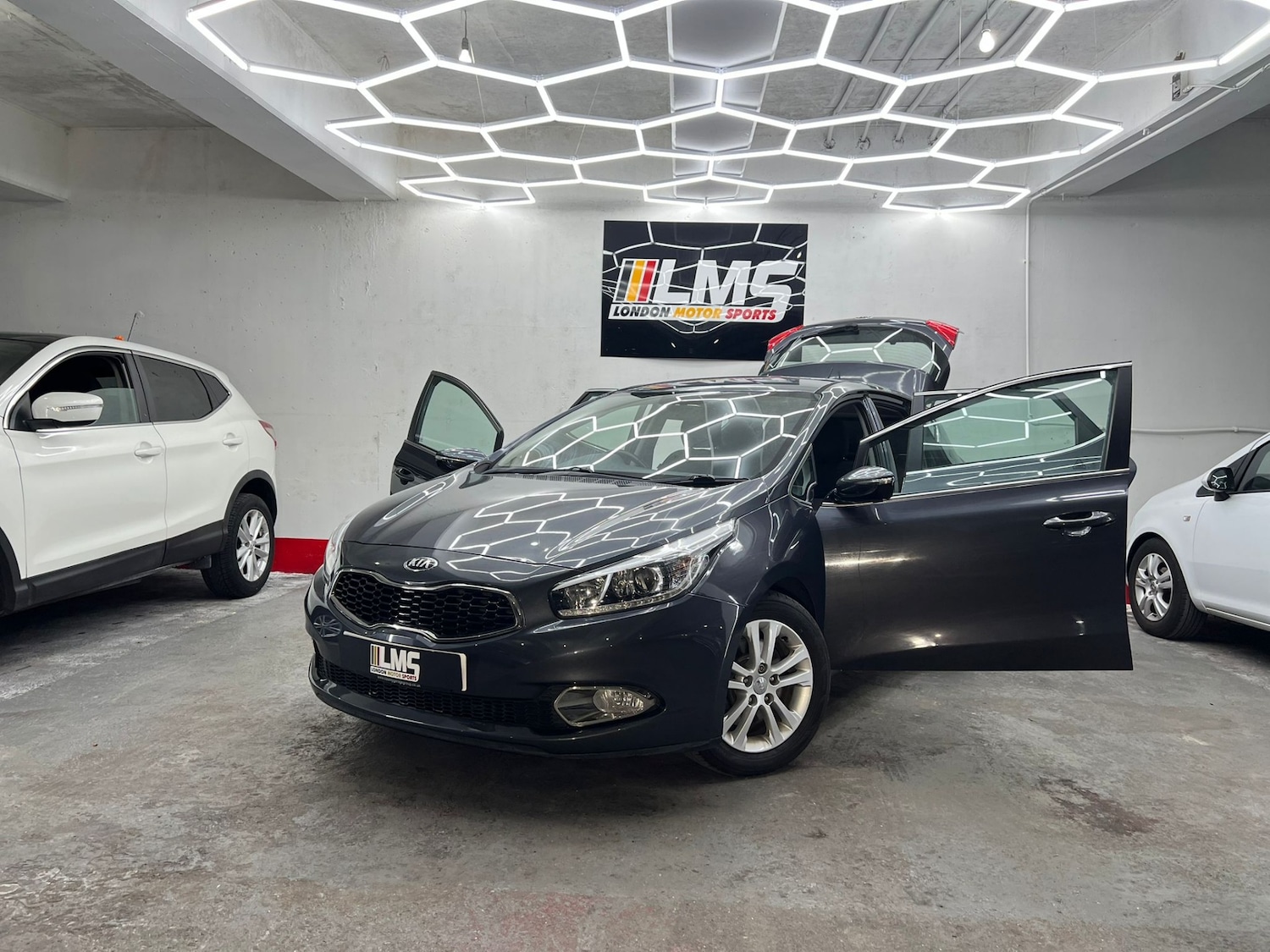 Used Kia Ceed 2014 for sale - 77461997: Photo 14