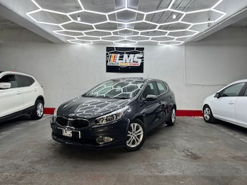 Used Kia Ceed 2014 for sale - 77461997: Photo