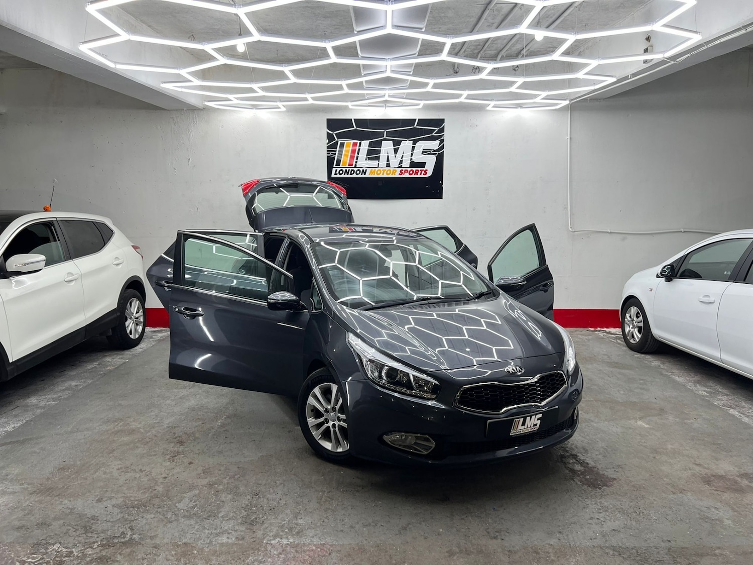 Used Kia Ceed 2014 for sale - 77461997: Photo 34