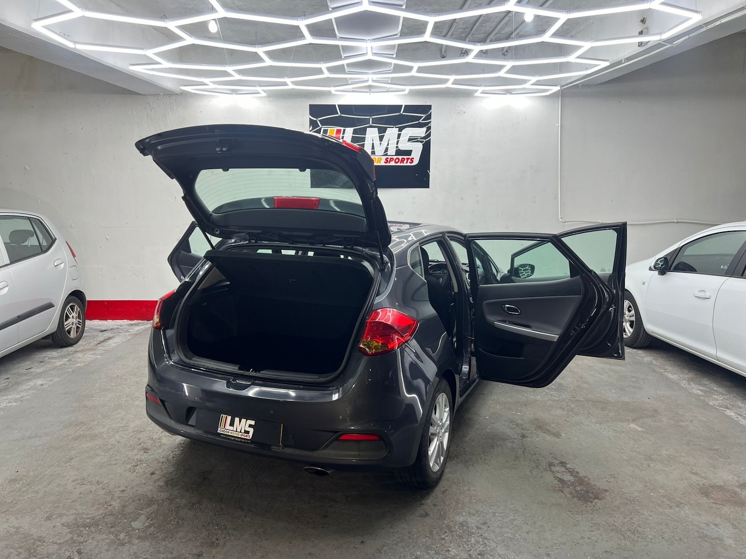 Used Kia Ceed 2014 for sale - 77461997: Photo 76