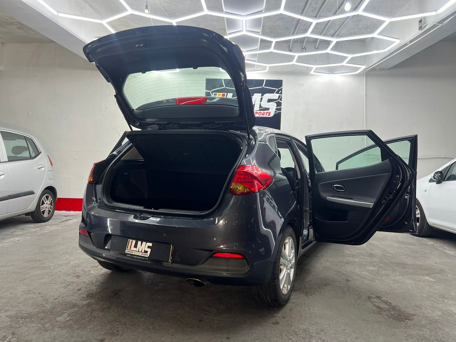 Used Kia Ceed 2014 for sale - 77461997: Photo 82