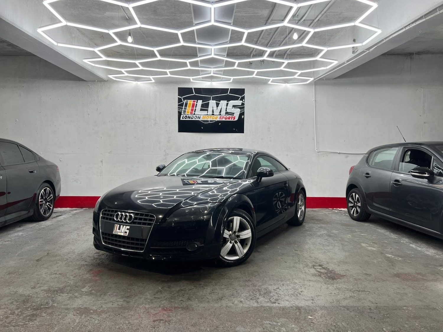 Used Audi TT 2008 for sale - 77699071: Photo 2