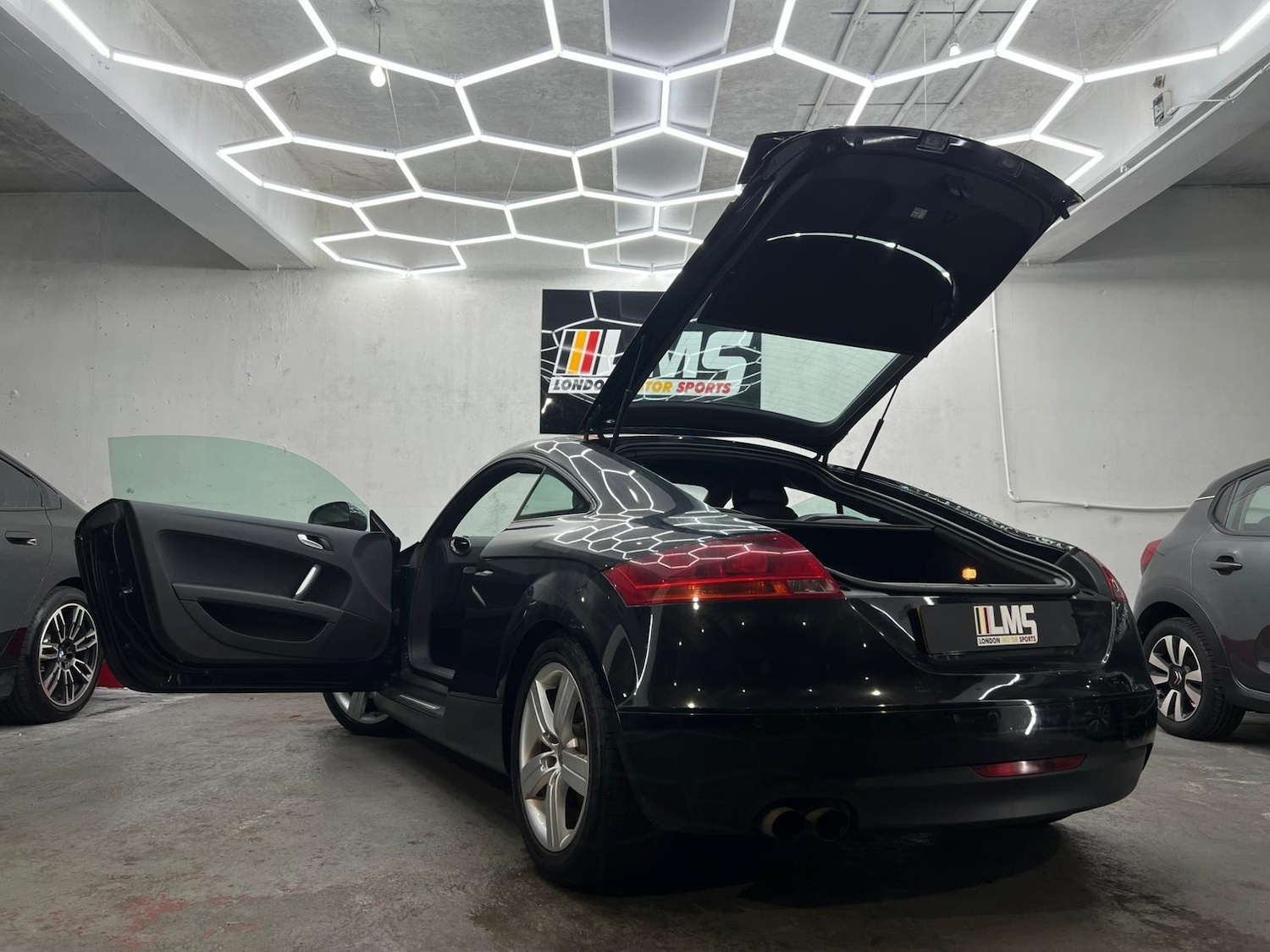 Used Audi TT 2008 for sale - 77699071: Photo 89