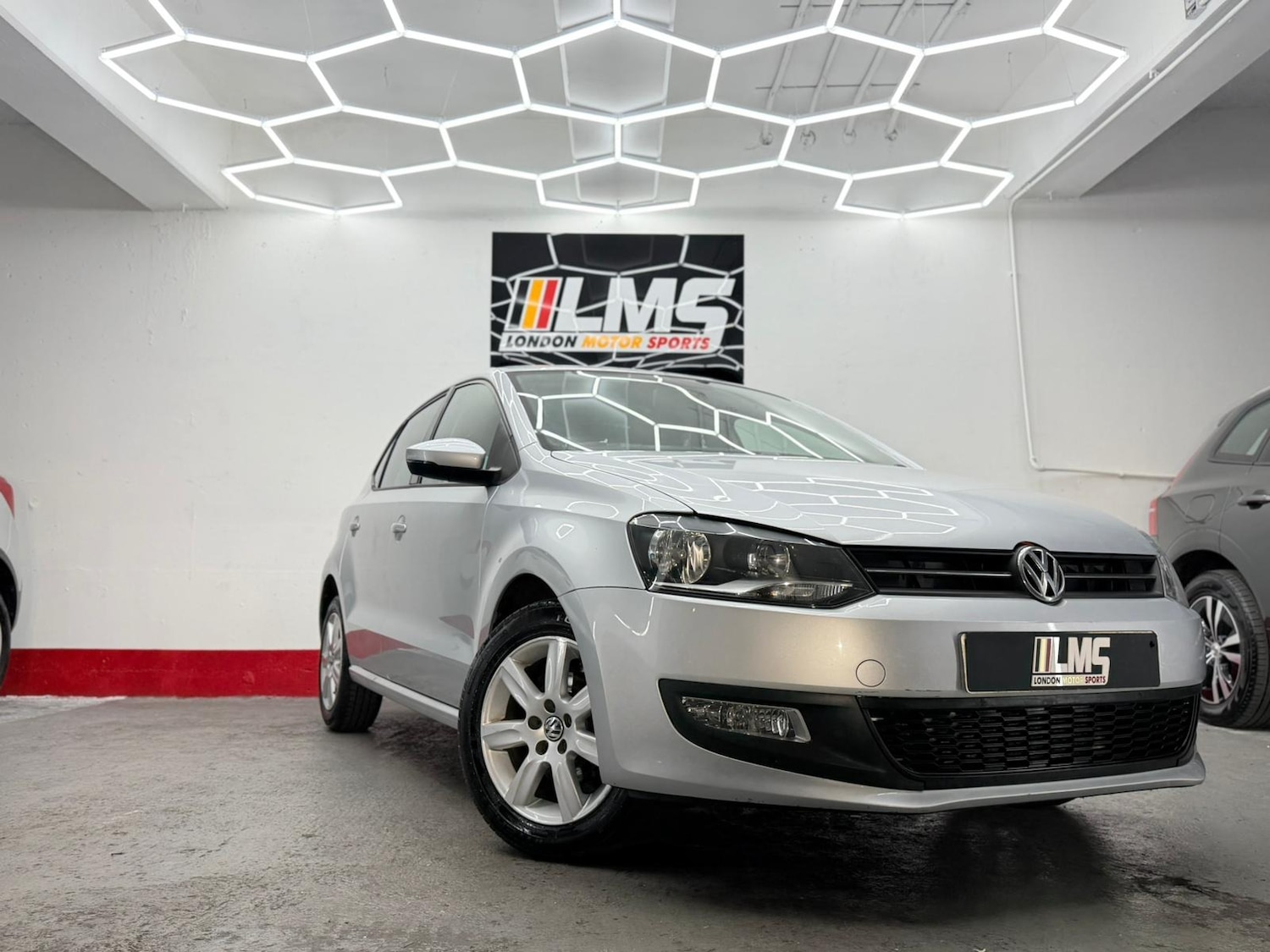 Used Volkswagen Polo 2011 for sale - 76891810: Photo 19