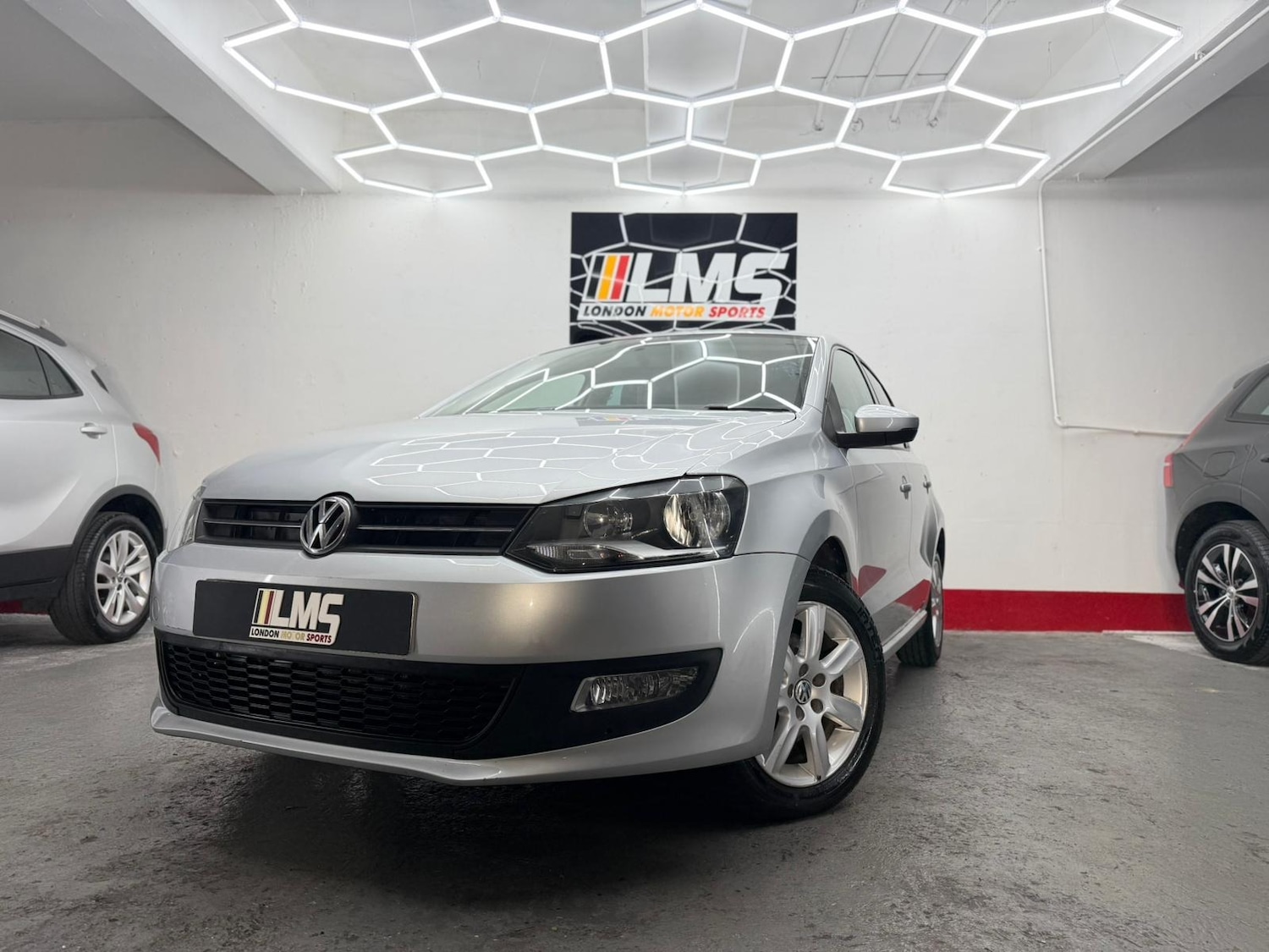 Used Volkswagen Polo 2011 for sale - 76891810: Photo 23