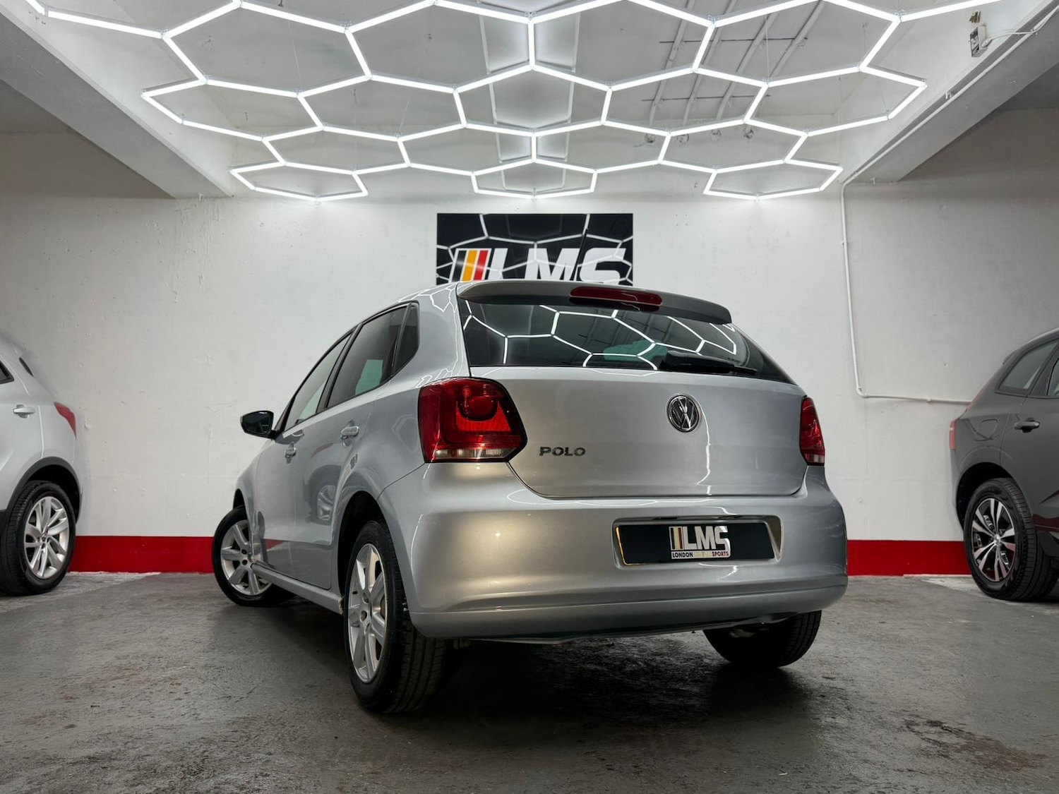 Used Volkswagen Polo 2011 for sale - 76891810: Photo 55