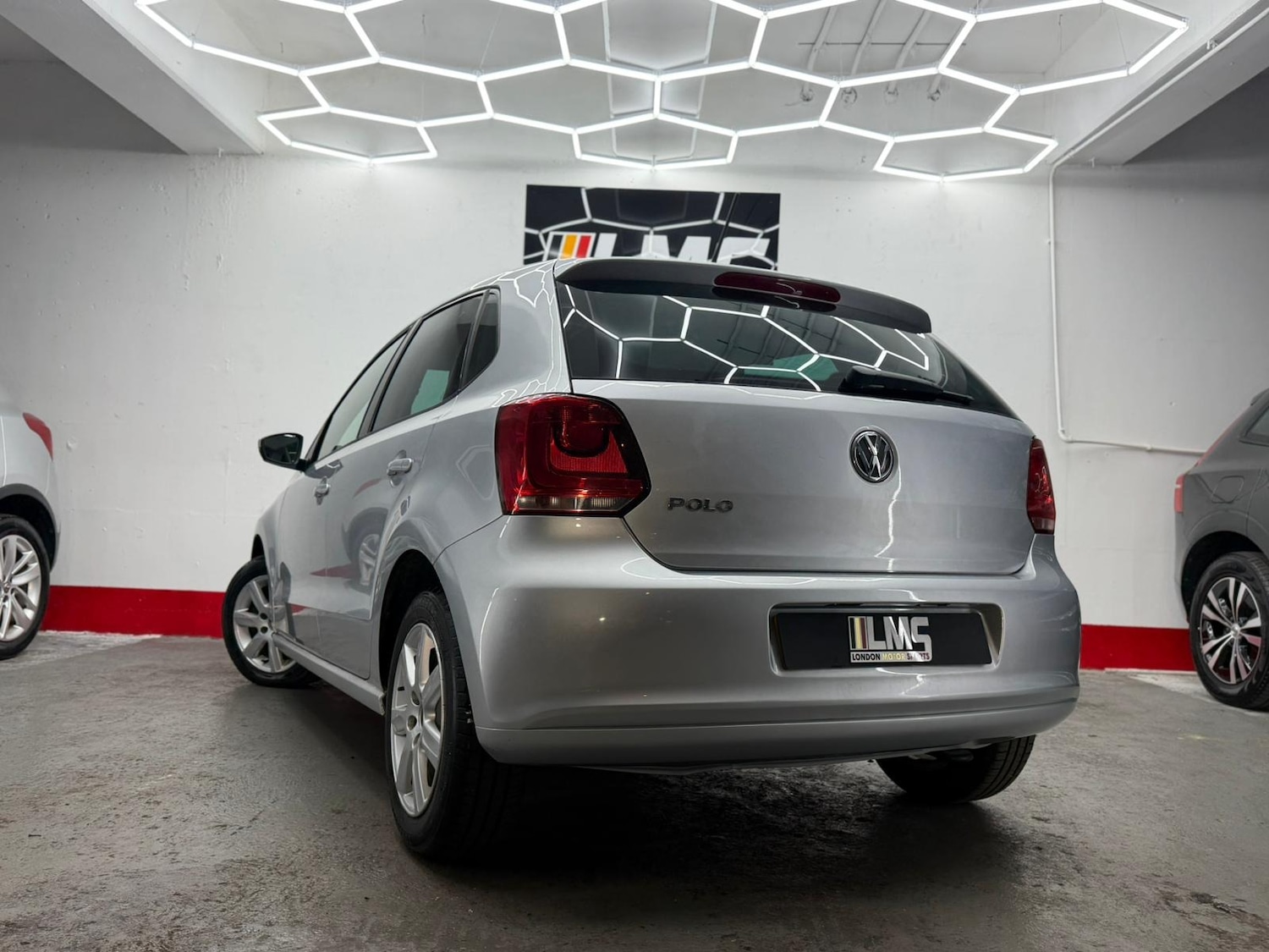 Used Volkswagen Polo 2011 for sale - 76891810: Photo 56