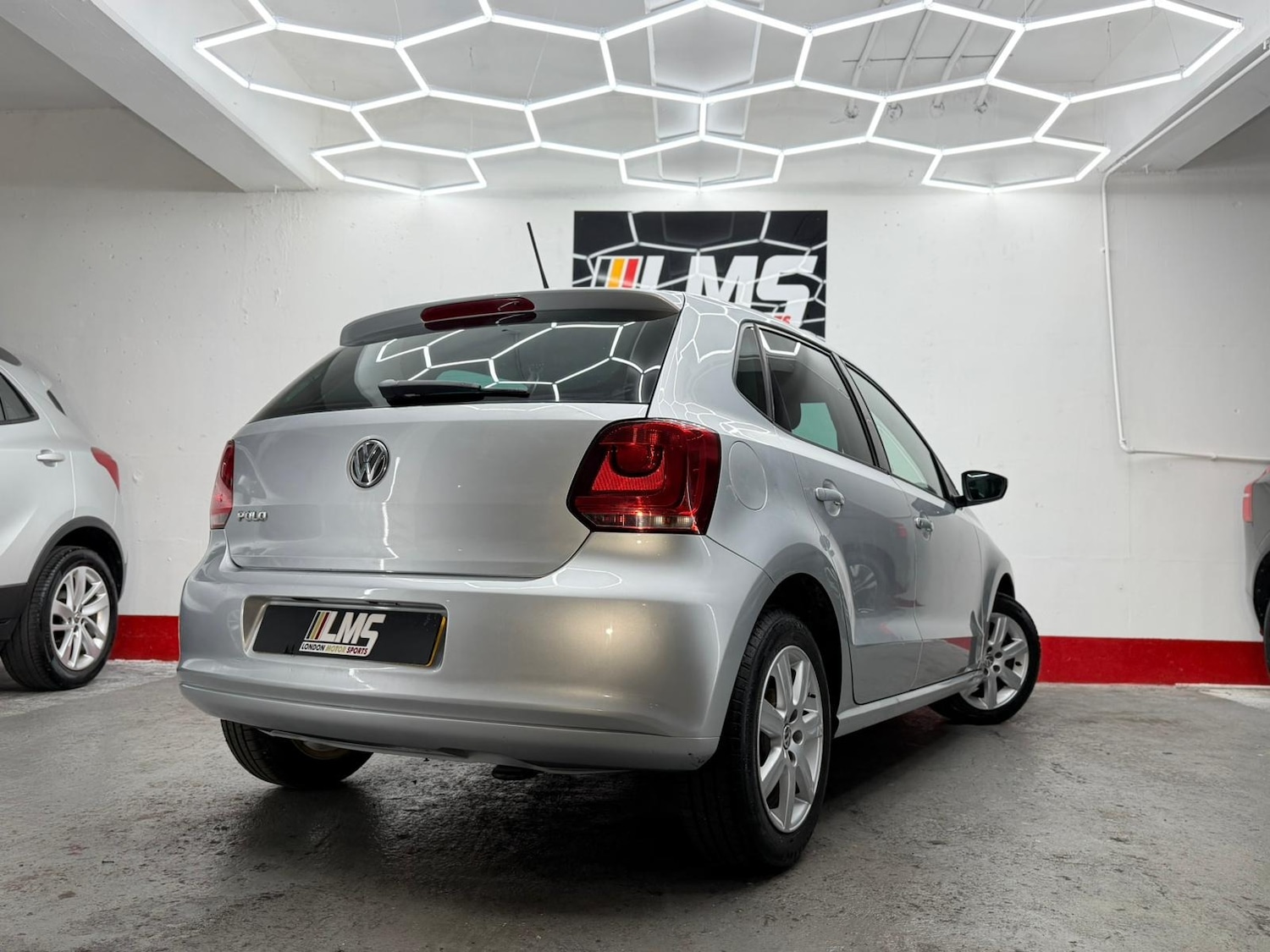 Used Volkswagen Polo 2011 for sale - 76891810: Photo 66