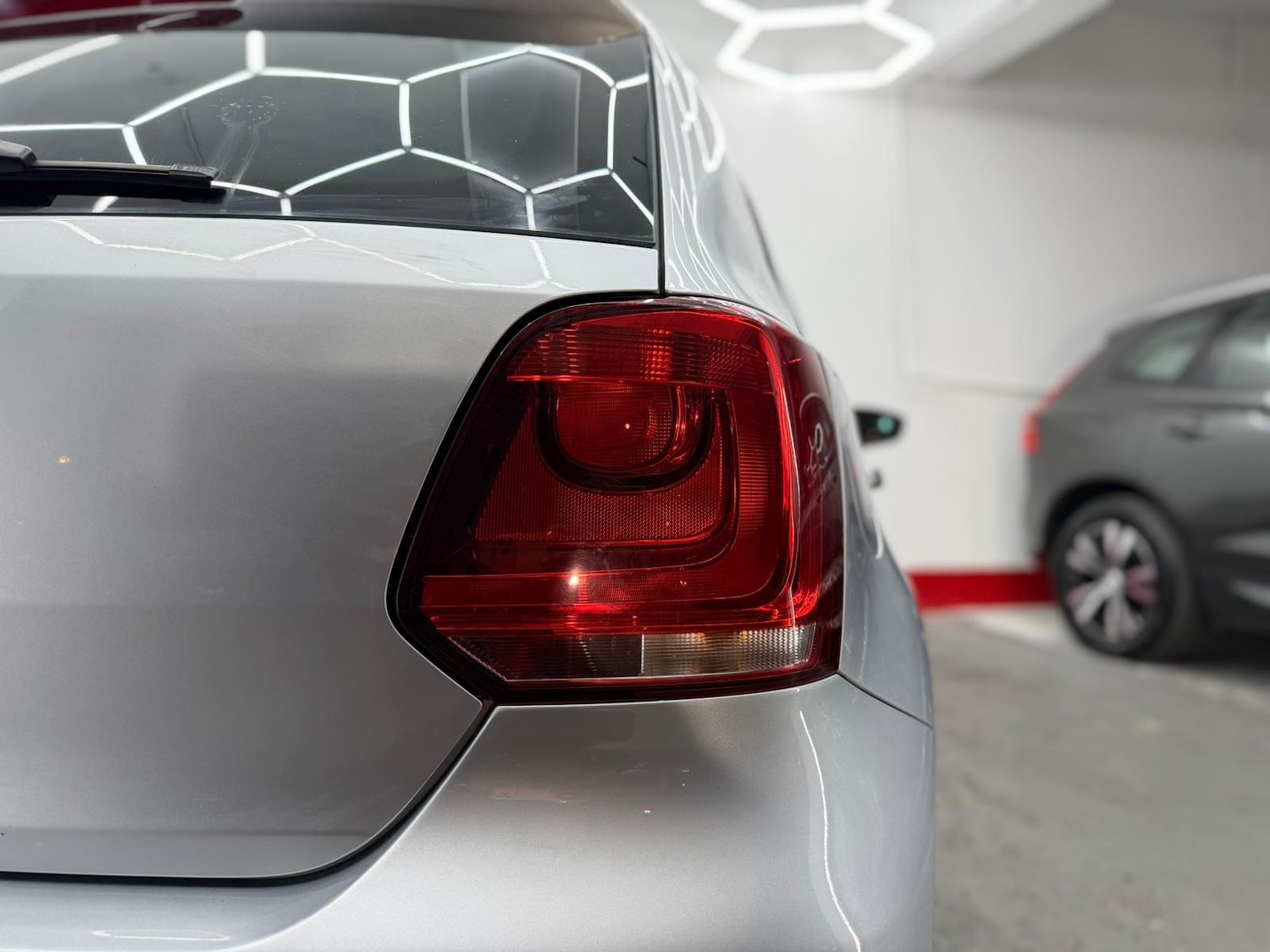 Used Volkswagen Polo 2011 for sale - 76891810: Photo 68