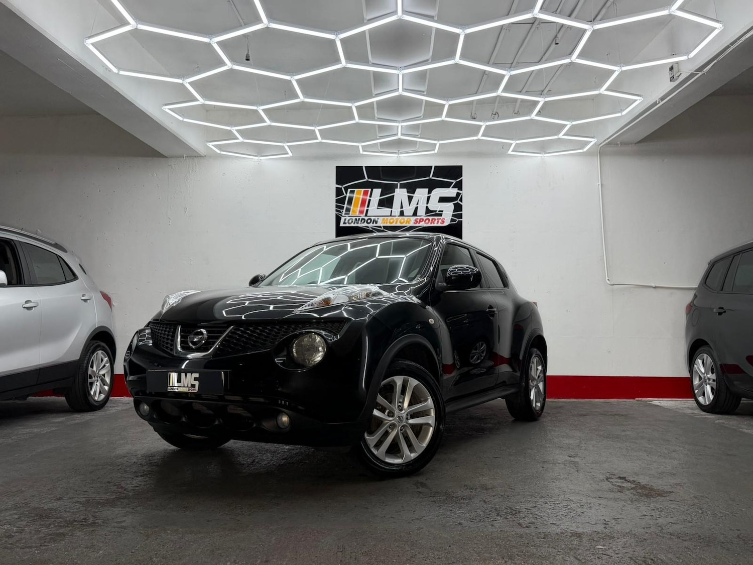 Used Nissan Juke 2012 for sale - 76766629: Photo 2