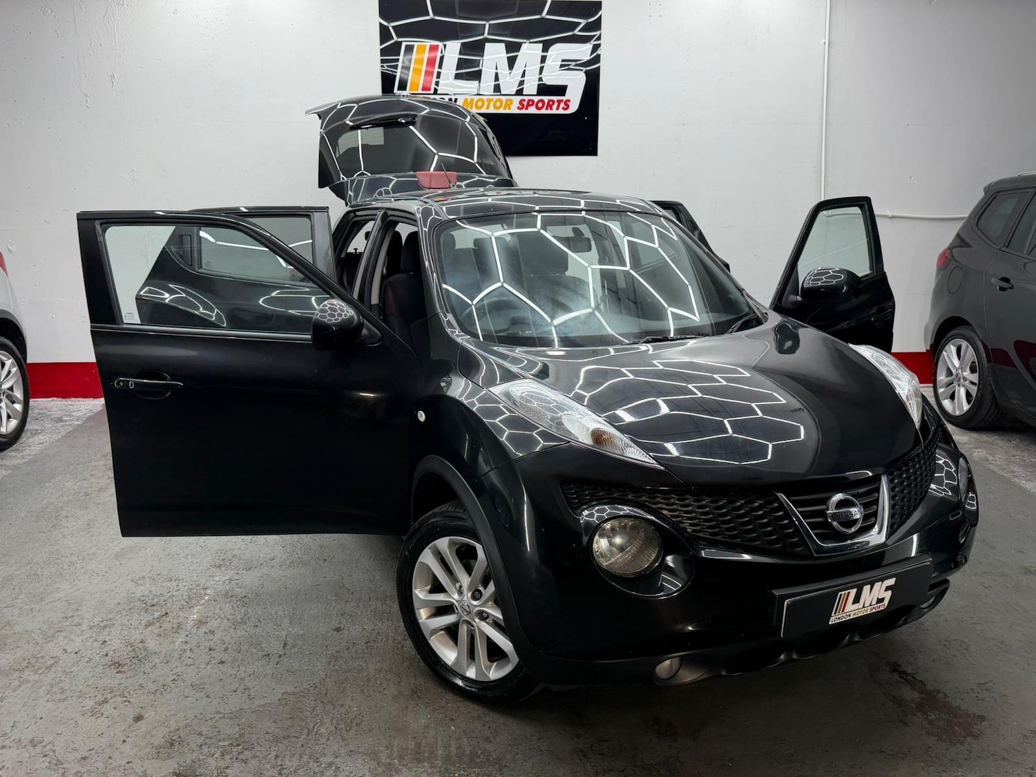 Used Nissan Juke 2012 for sale - 76766629: Photo 24
